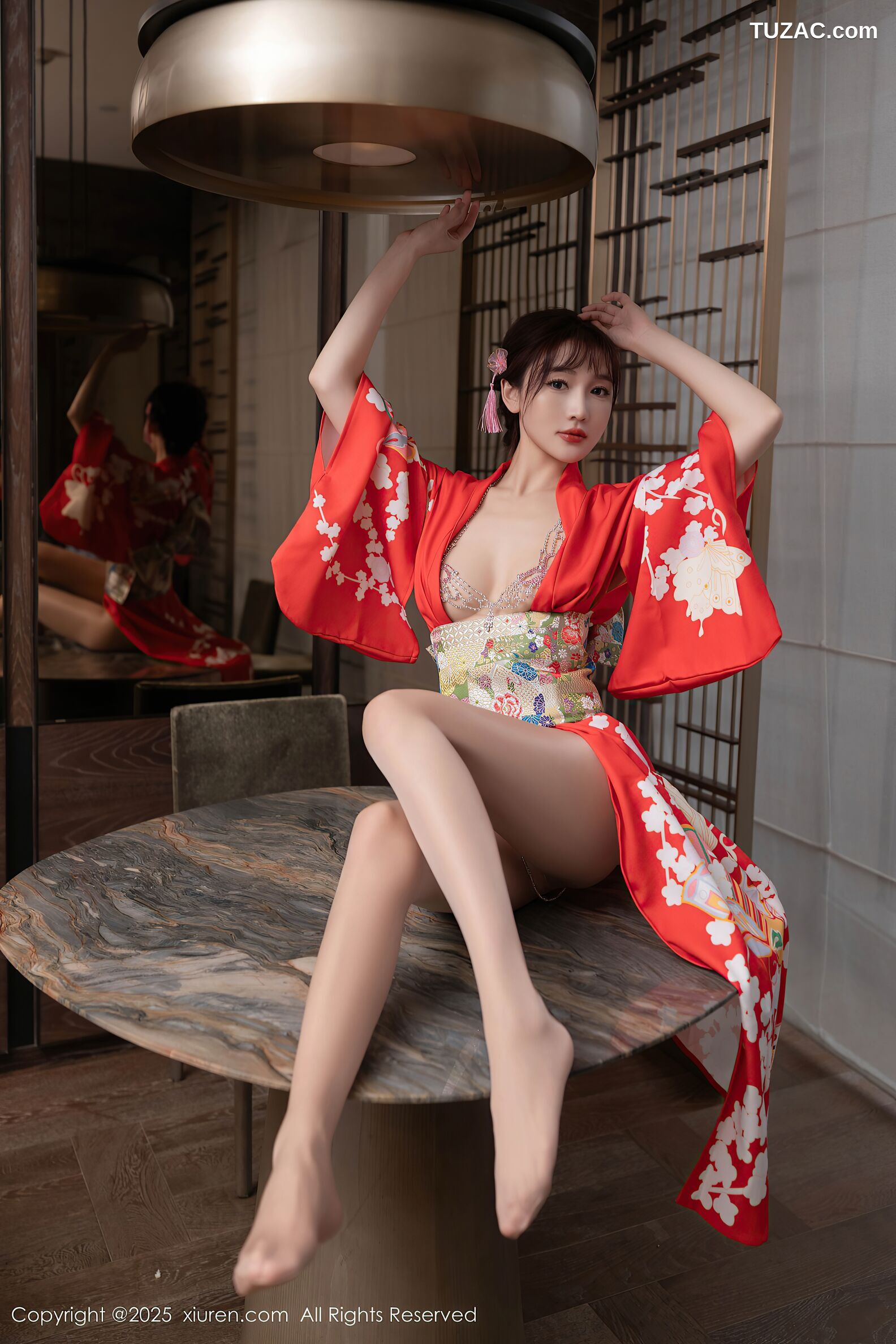 XiuRen秀人网-10352-小逗逗-陆萱萱-和服姐妹花珠链内衣爆乳激情互动-2025.05.29