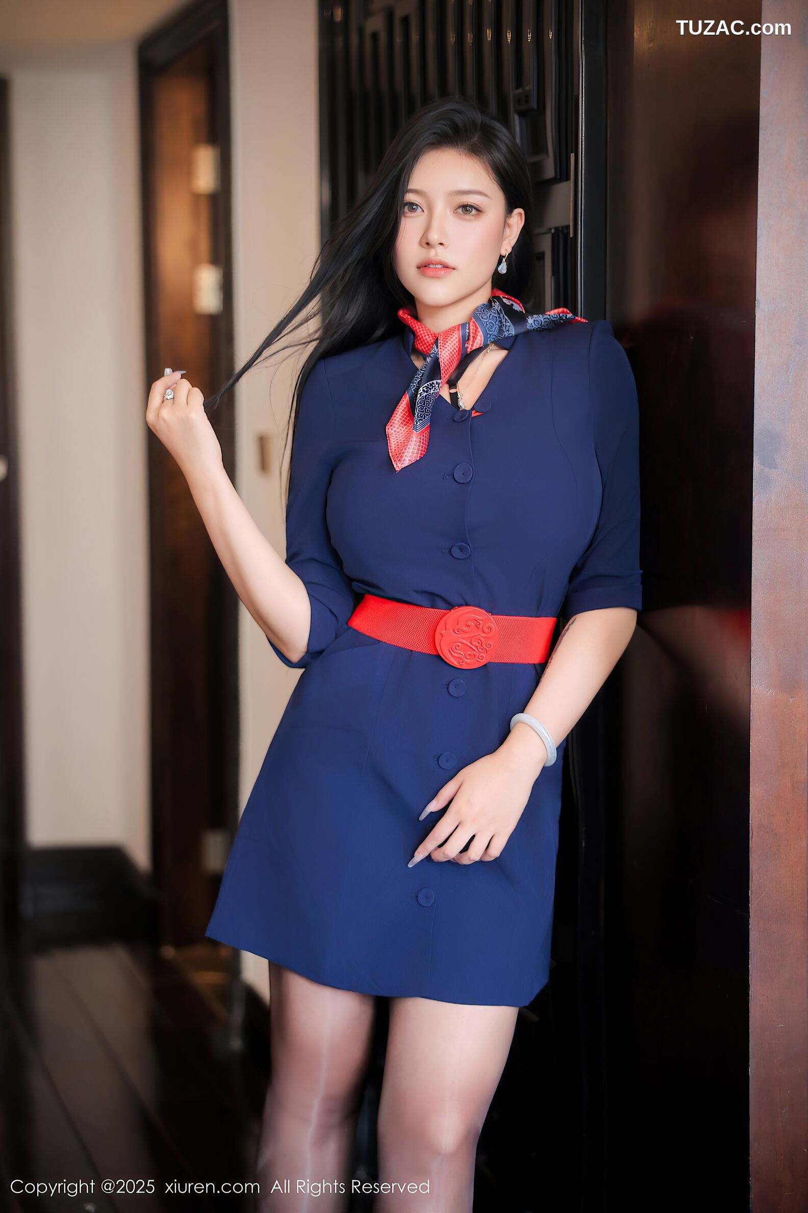 XiuRen秀人网-10371-娜比-蓝色空姐制服诱惑-2025.06.06