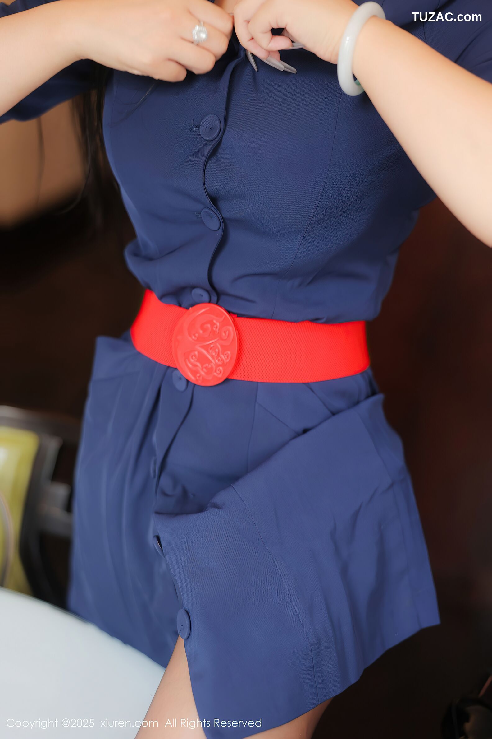 XiuRen秀人网-10371-娜比-蓝色空姐制服诱惑-2025.06.06