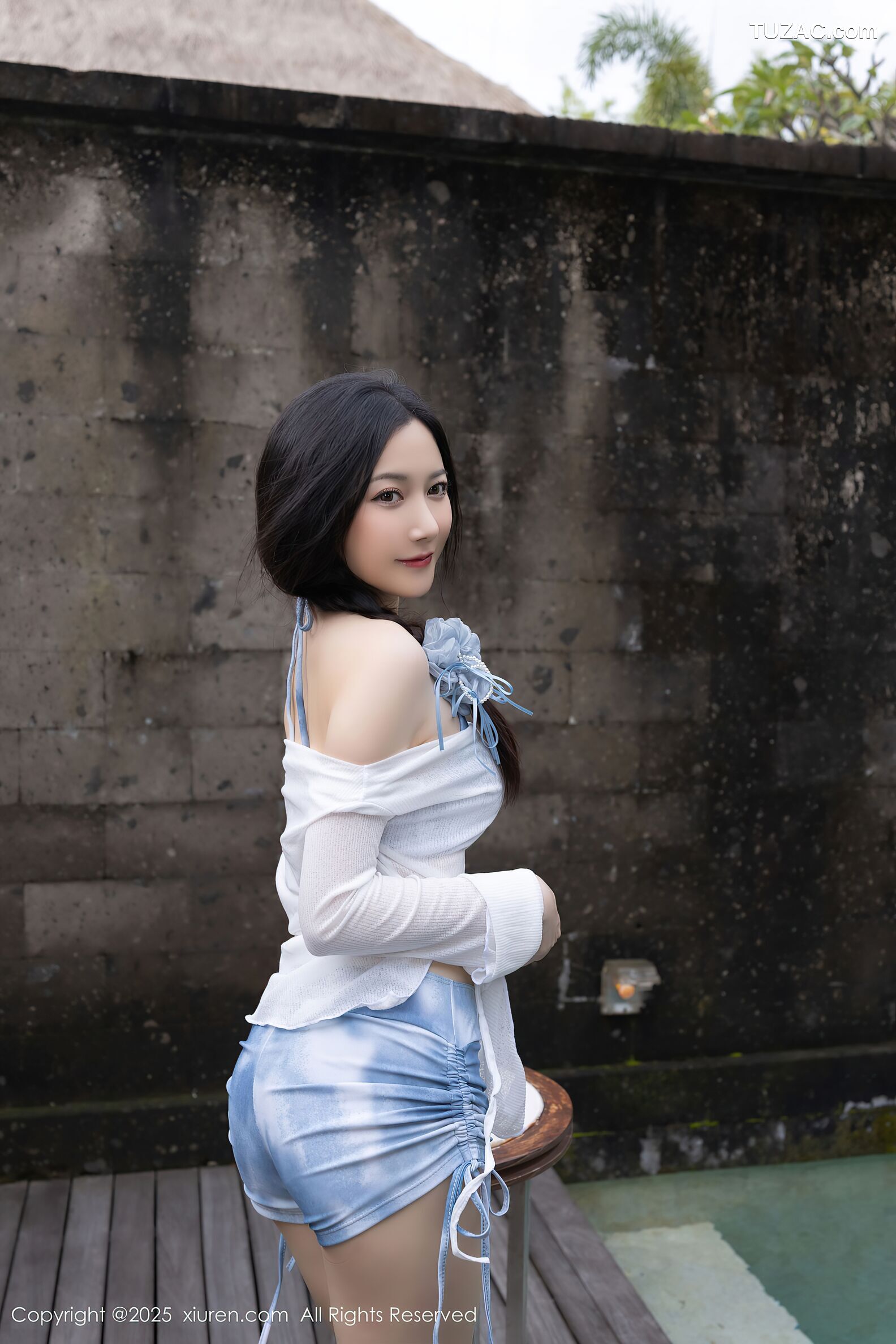 XiuRen秀人网-10377-鱼子酱Fish-轻透白色连衣短裙蓝色比基尼-2025.06.06