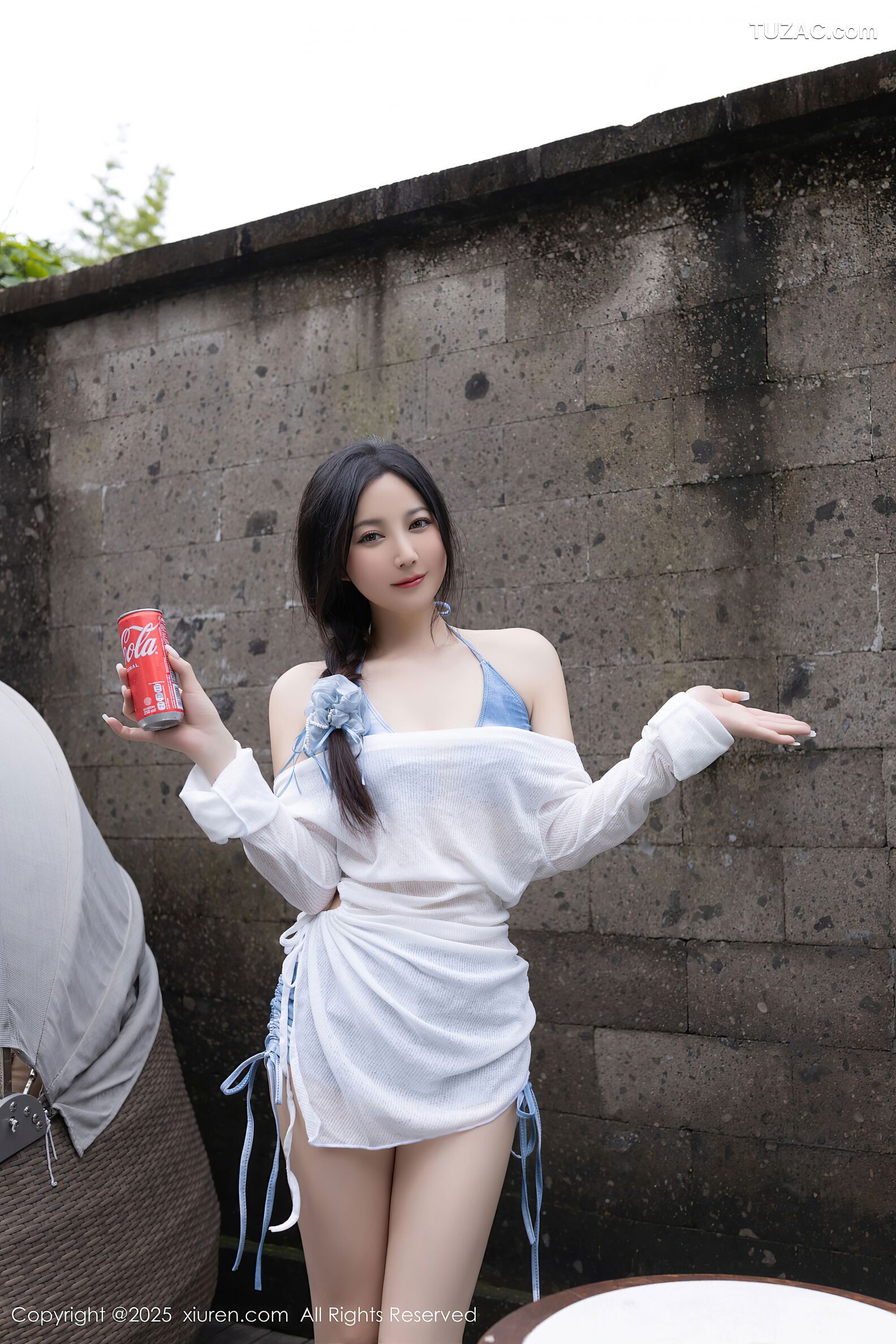 XiuRen秀人网-10377-鱼子酱Fish-轻透白色连衣短裙蓝色比基尼-2025.06.06