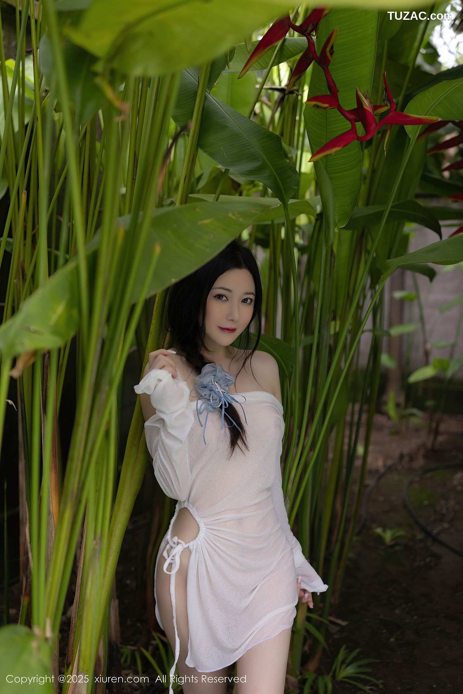 XiuRen秀人网-10377-鱼子酱Fish-轻透白色连衣短裙蓝色比基尼-2025.06.06