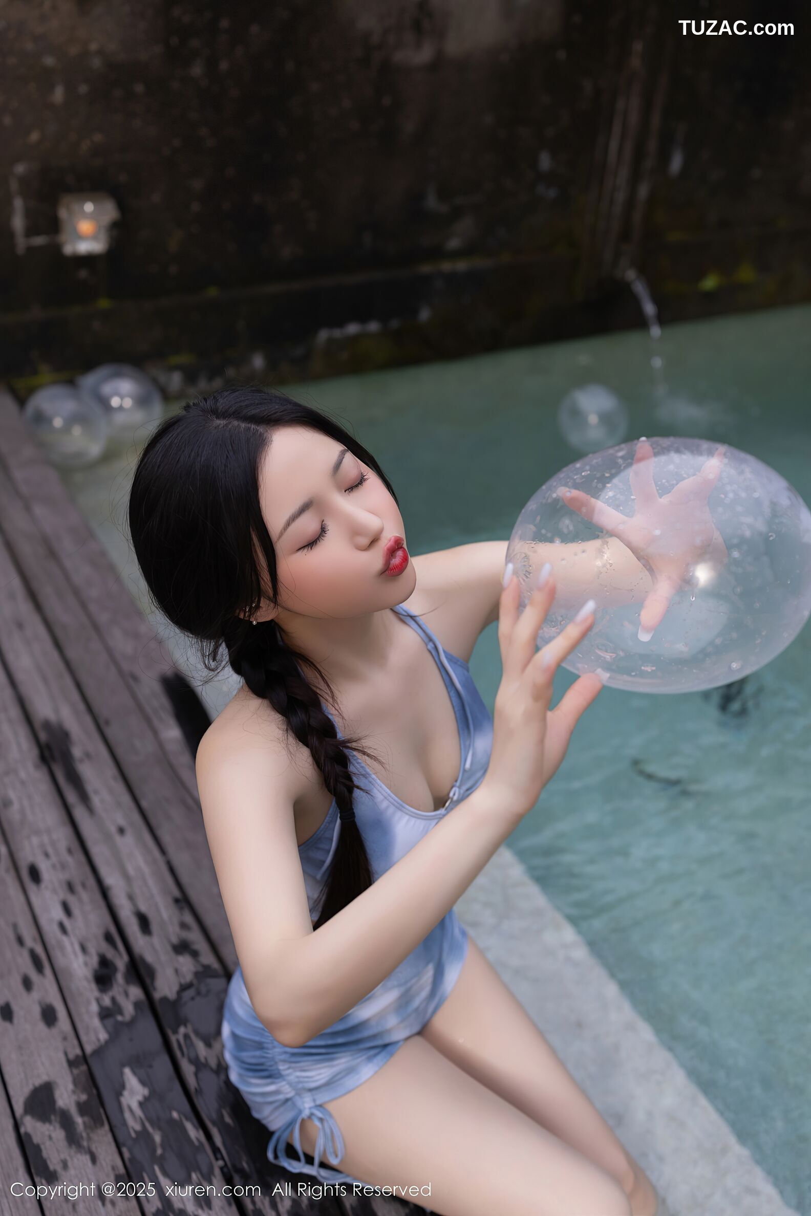 XiuRen秀人网-10377-鱼子酱Fish-轻透白色连衣短裙蓝色比基尼-2025.06.06