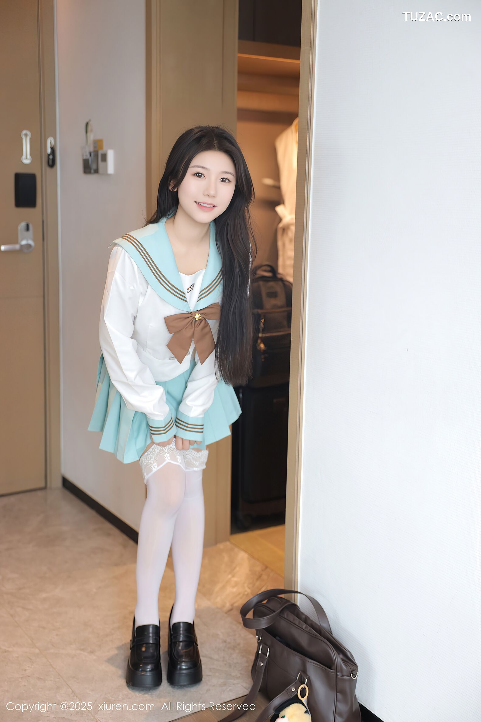 XiuRen秀人网-10379-林嘉馨-浅绿JK学生服水手短裙白蕾丝内衣-2025.06.09