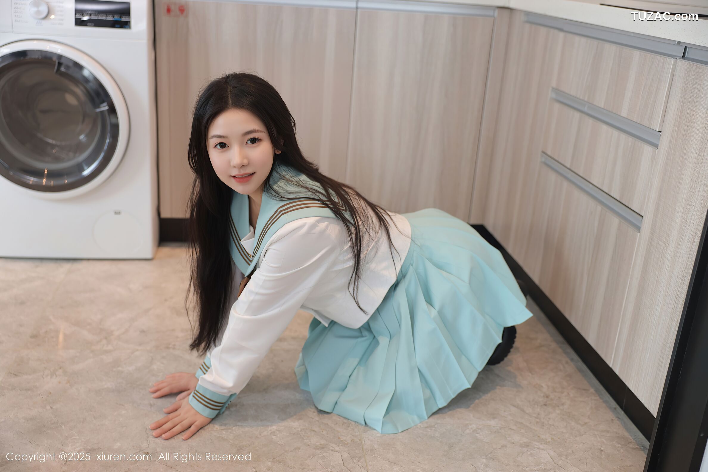 XiuRen秀人网-10379-林嘉馨-浅绿JK学生服水手短裙白蕾丝内衣-2025.06.09