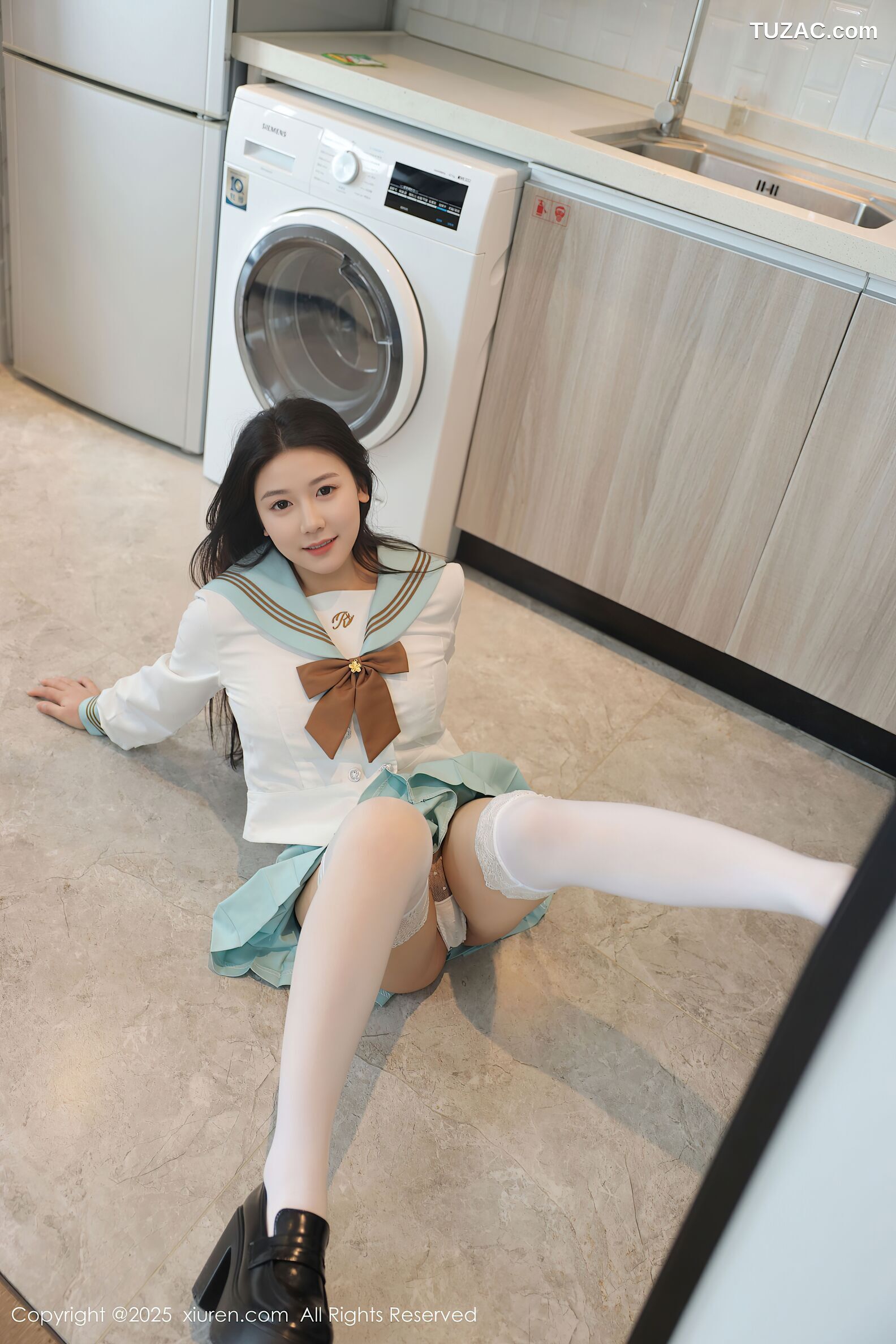 XiuRen秀人网-10379-林嘉馨-浅绿JK学生服水手短裙白蕾丝内衣-2025.06.09