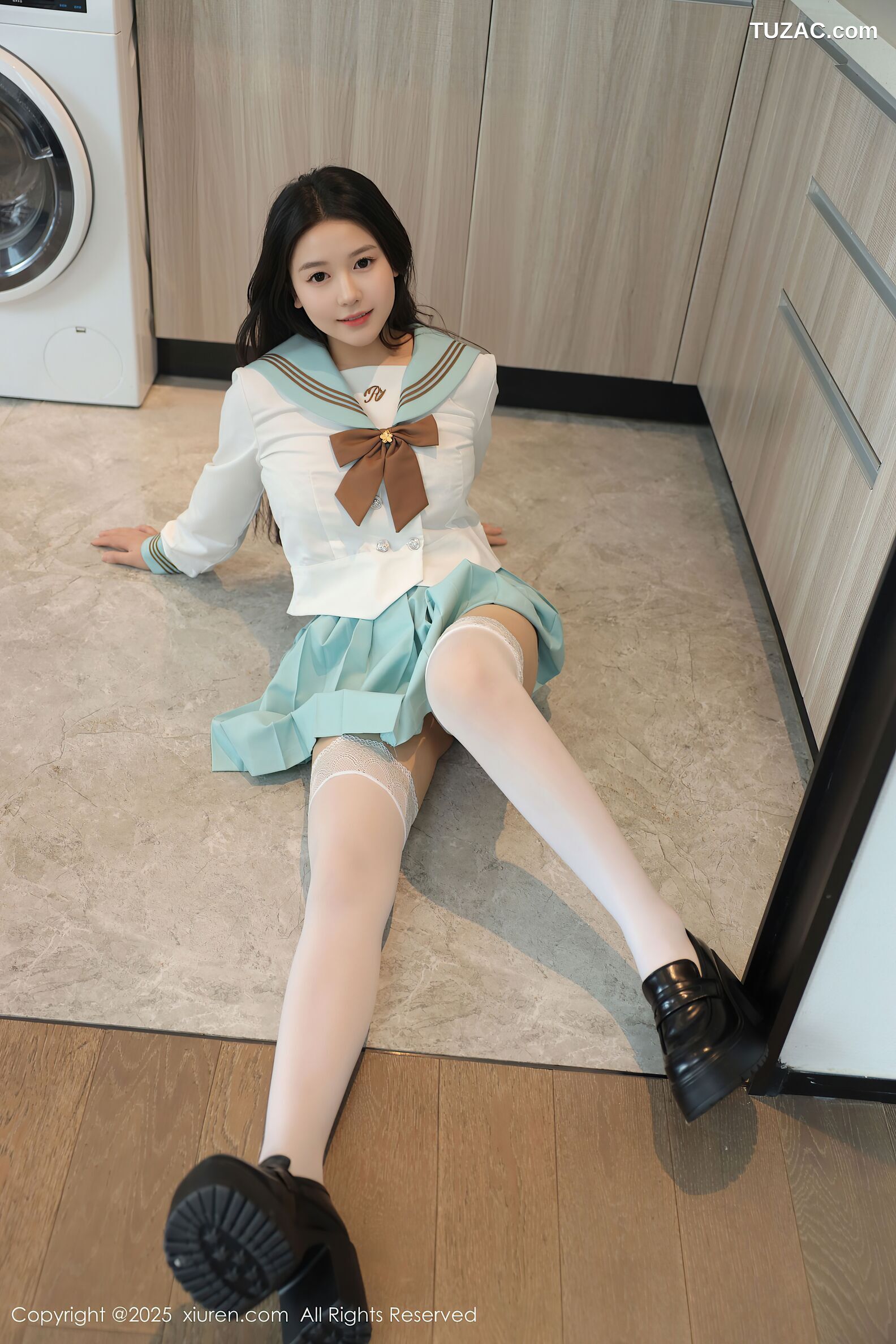 XiuRen秀人网-10379-林嘉馨-浅绿JK学生服水手短裙白蕾丝内衣-2025.06.09