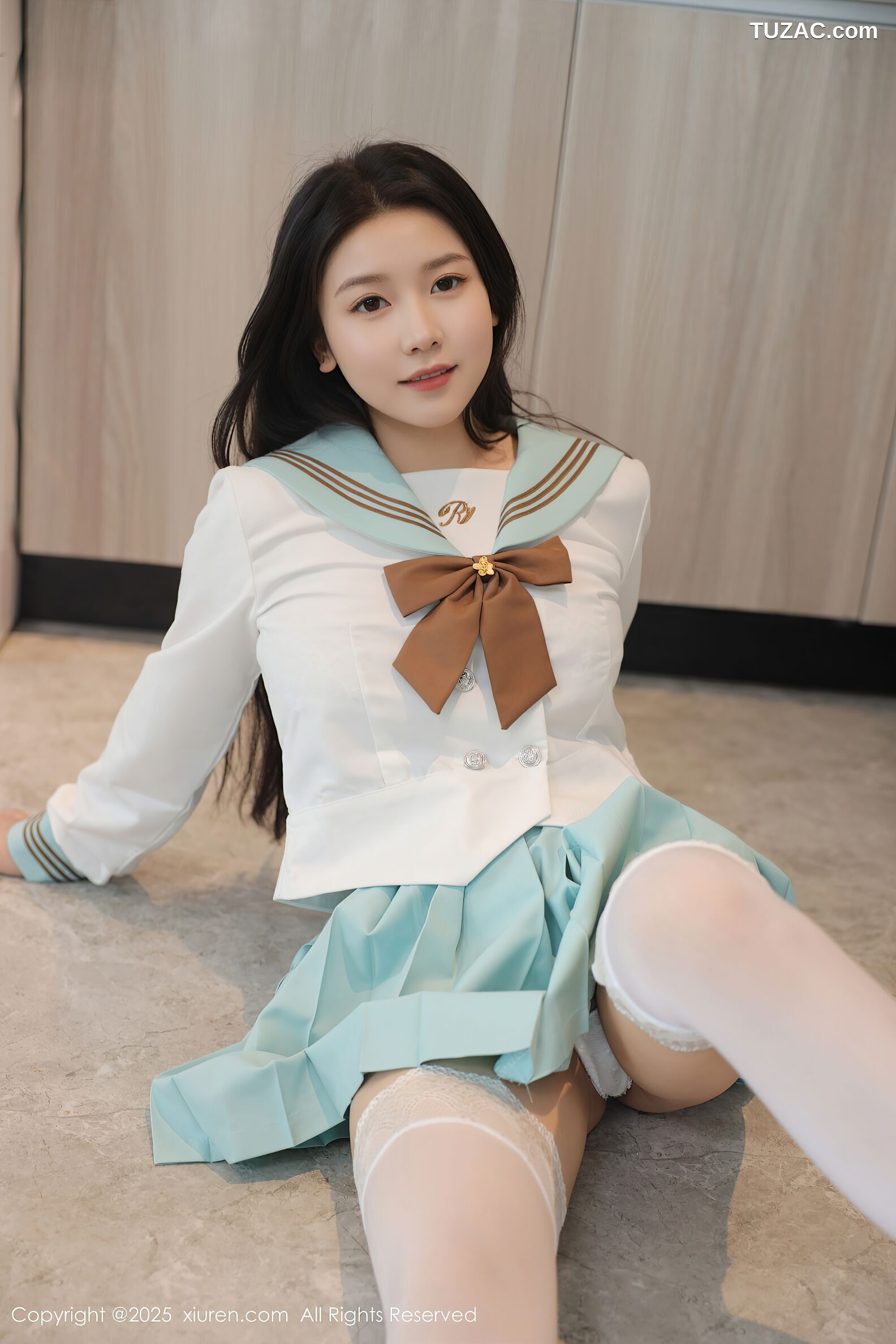 XiuRen秀人网-10379-林嘉馨-浅绿JK学生服水手短裙白蕾丝内衣-2025.06.09