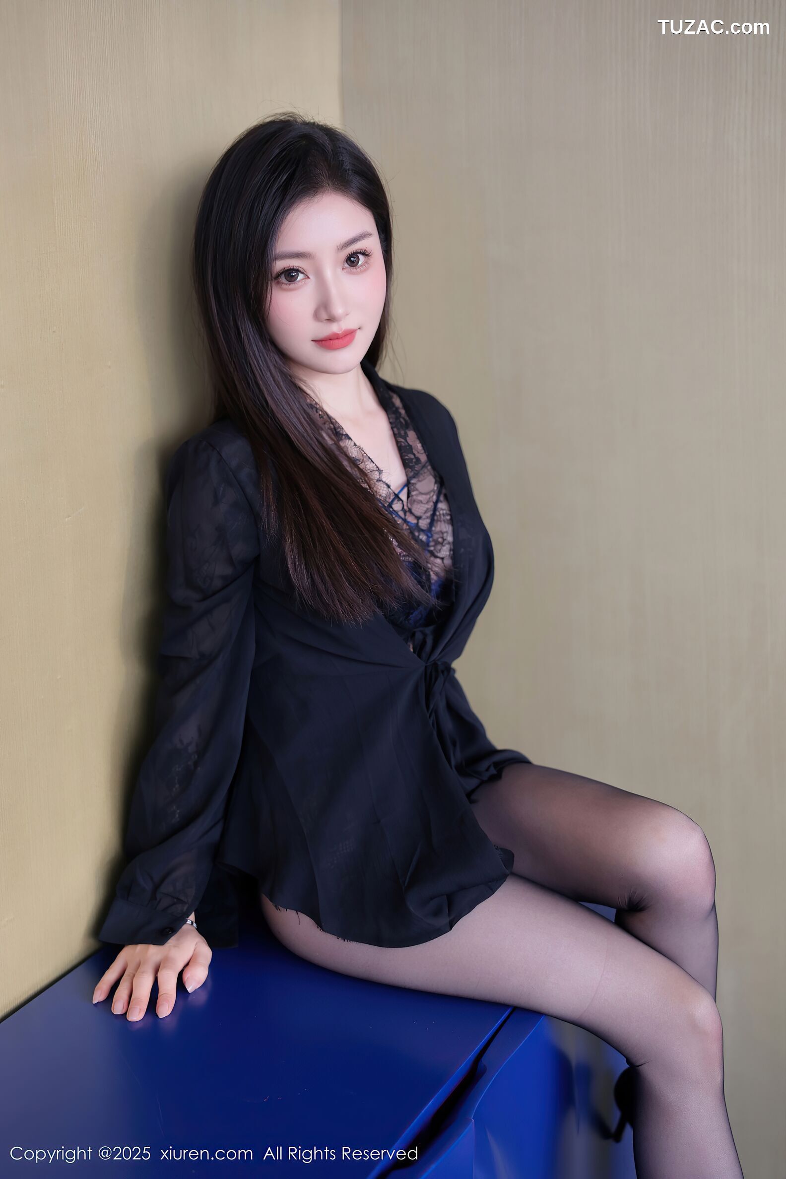 XiuRen秀人网-10382-Annie_baby-长腿黑丝情趣蕾丝-2025.06.09