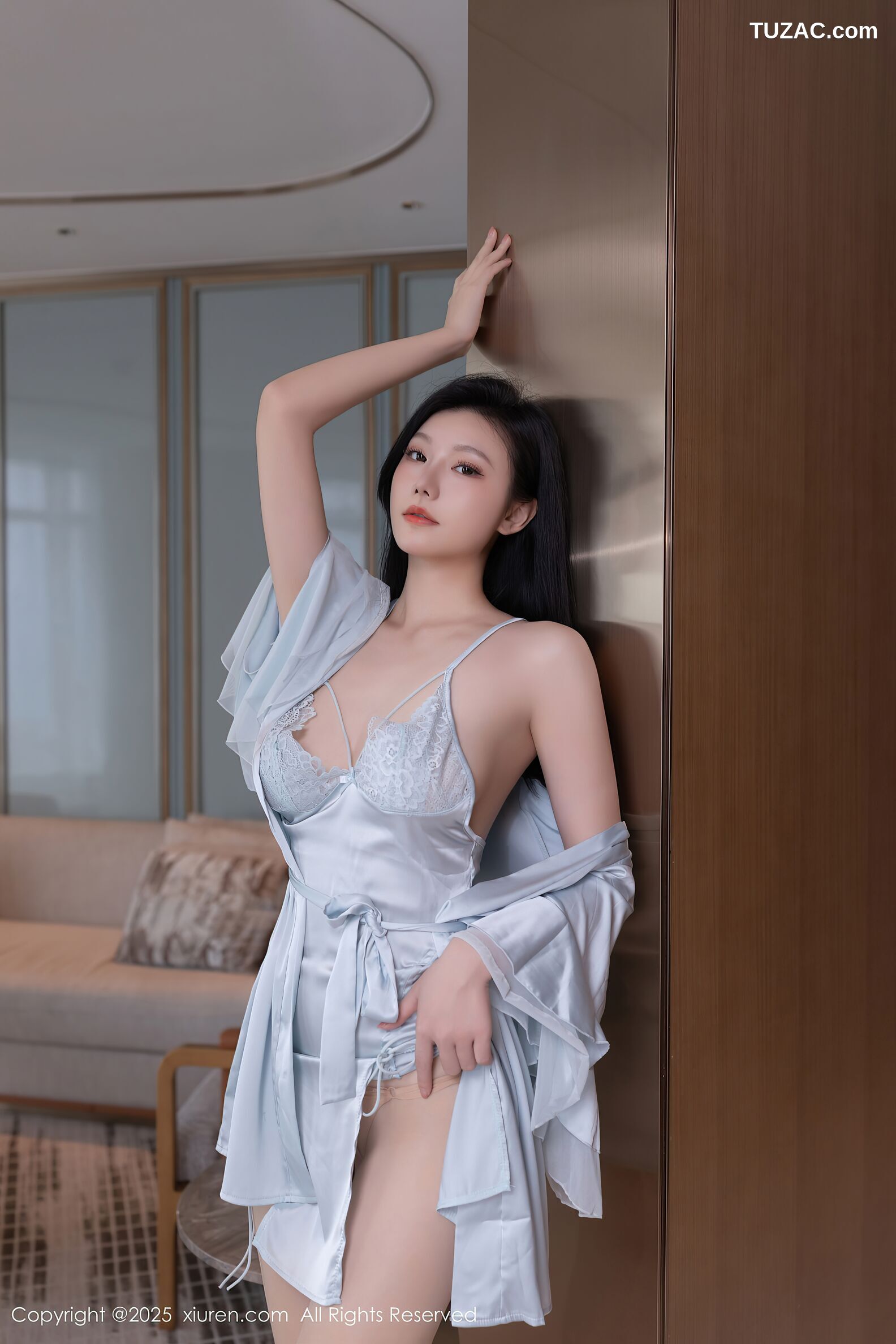 XiuRen秀人网-10390-安然anran-牙青色性感睡裙美腿-2025.06.10