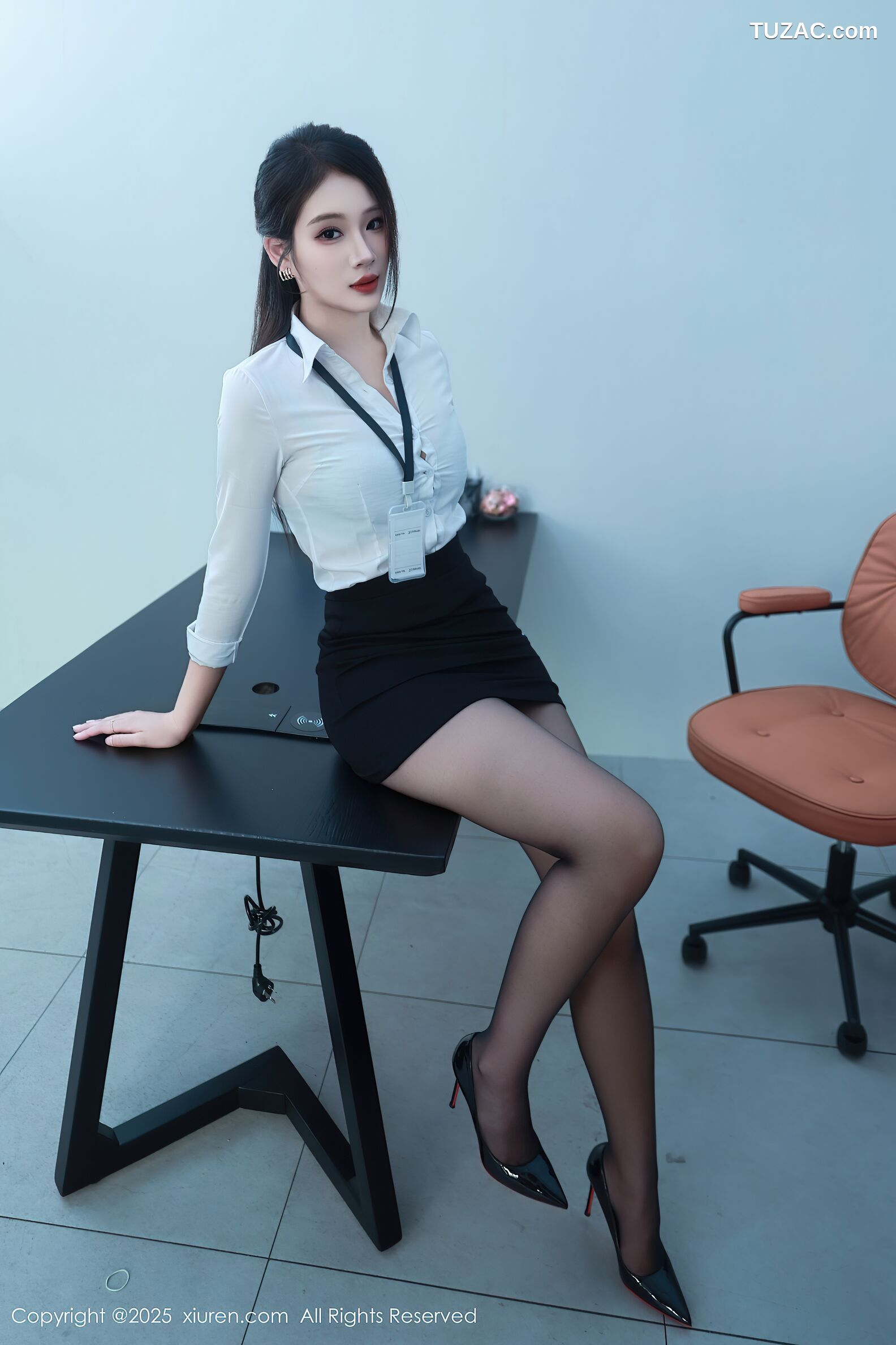 XiuRen秀人网-10406-南乔-OL白衬衫黑短裙黑丝黑色绑带内衣-2025.06.13