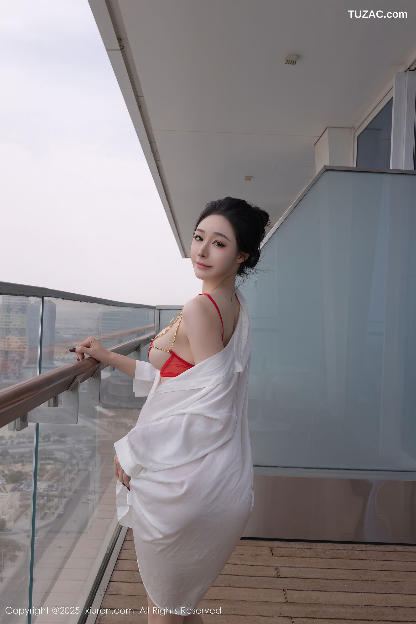 XiuRen秀人网-10411-小逗逗-红色情趣内衣白衬衫-2025.06.13