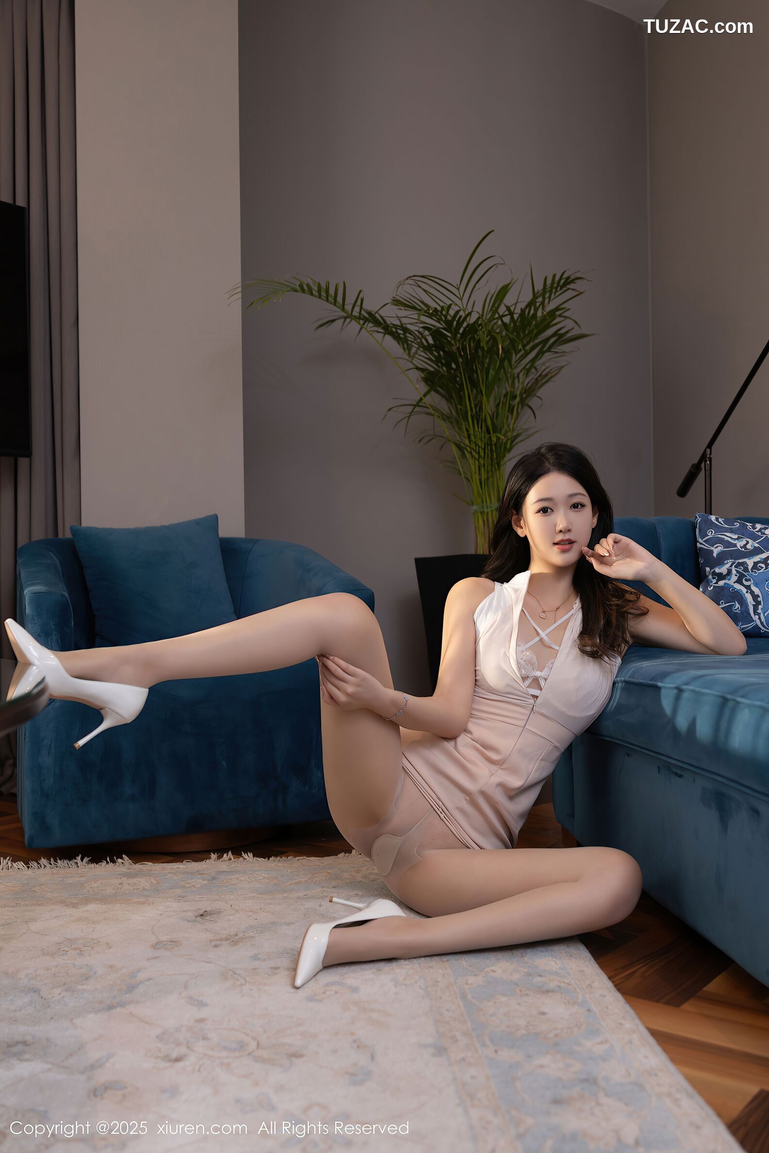 XiuRen秀人网-10417-唐安琪-韩式空姐制服白蕾丝内衣-2025.06.16