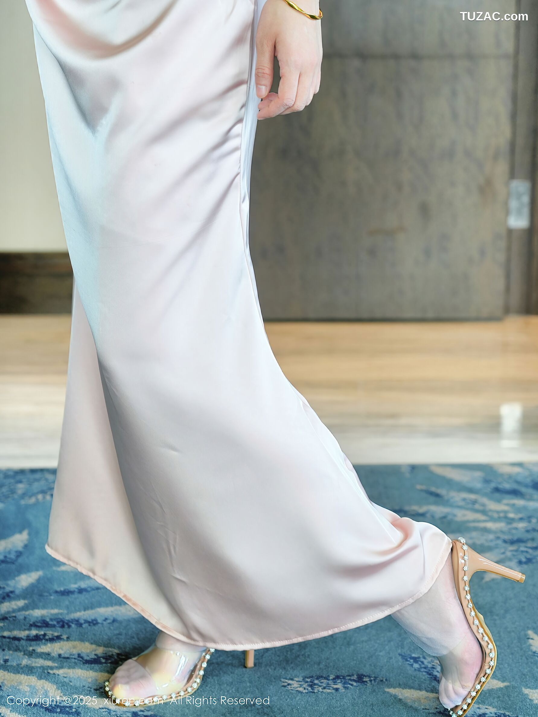 XiuRen秀人网-10438-梨霜儿-白色蕾丝内衣-2025.06.20