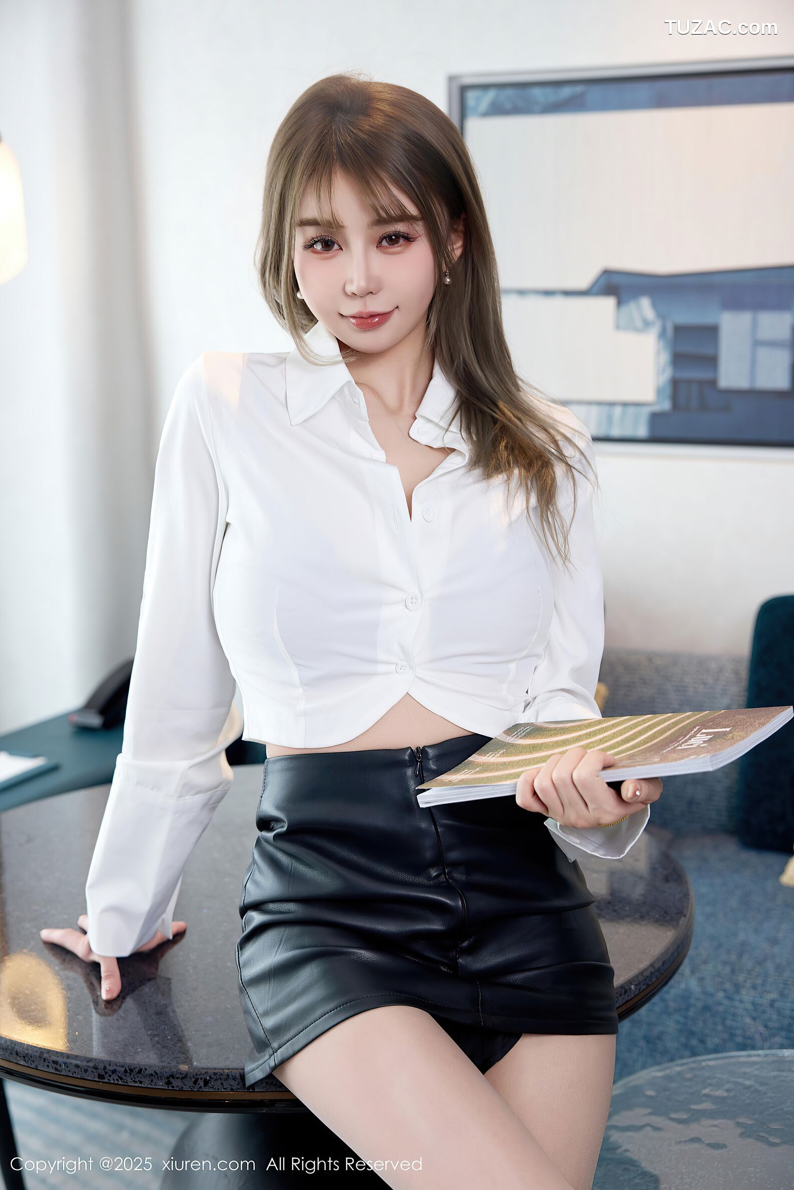 XiuRen秀人网-10439-Zoe柚柚-OL白衬衫黑皮短裙淡紫色蕾丝内衣-2025.06.20