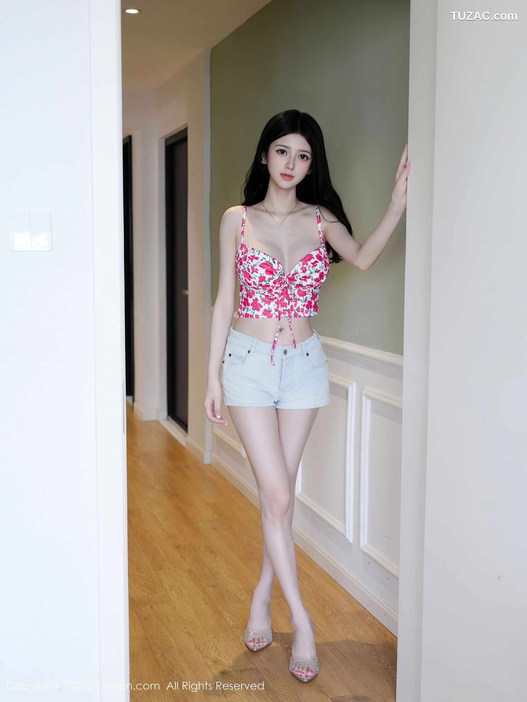 XiuRen秀人网-10442-白小蝶-红花吊带白色短裤-2025.06.20