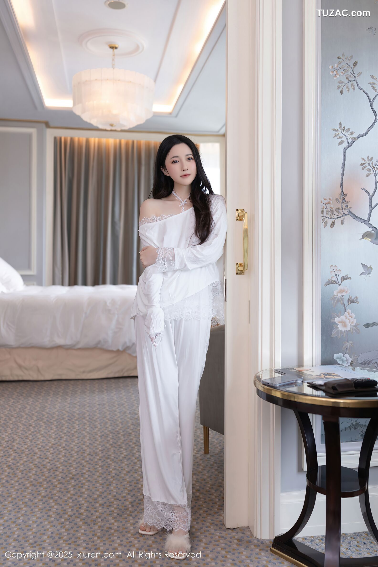 XiuRen秀人网-10445-鱼子酱Fish-白色连衣裙白色内衣-2025.06.20