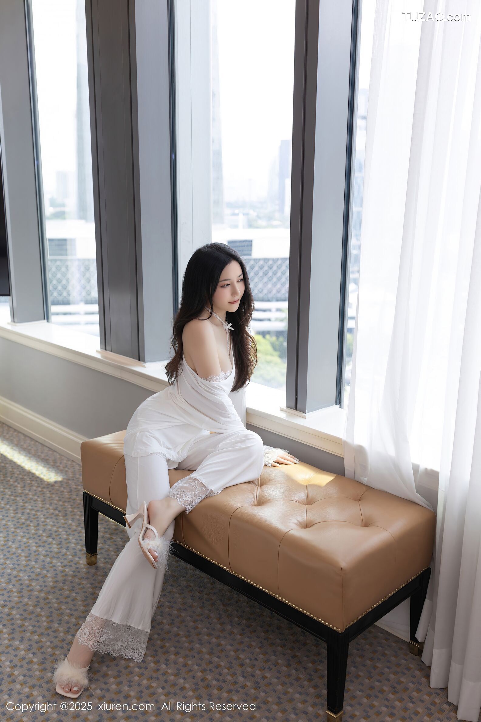 XiuRen秀人网-10445-鱼子酱Fish-白色连衣裙白色内衣-2025.06.20