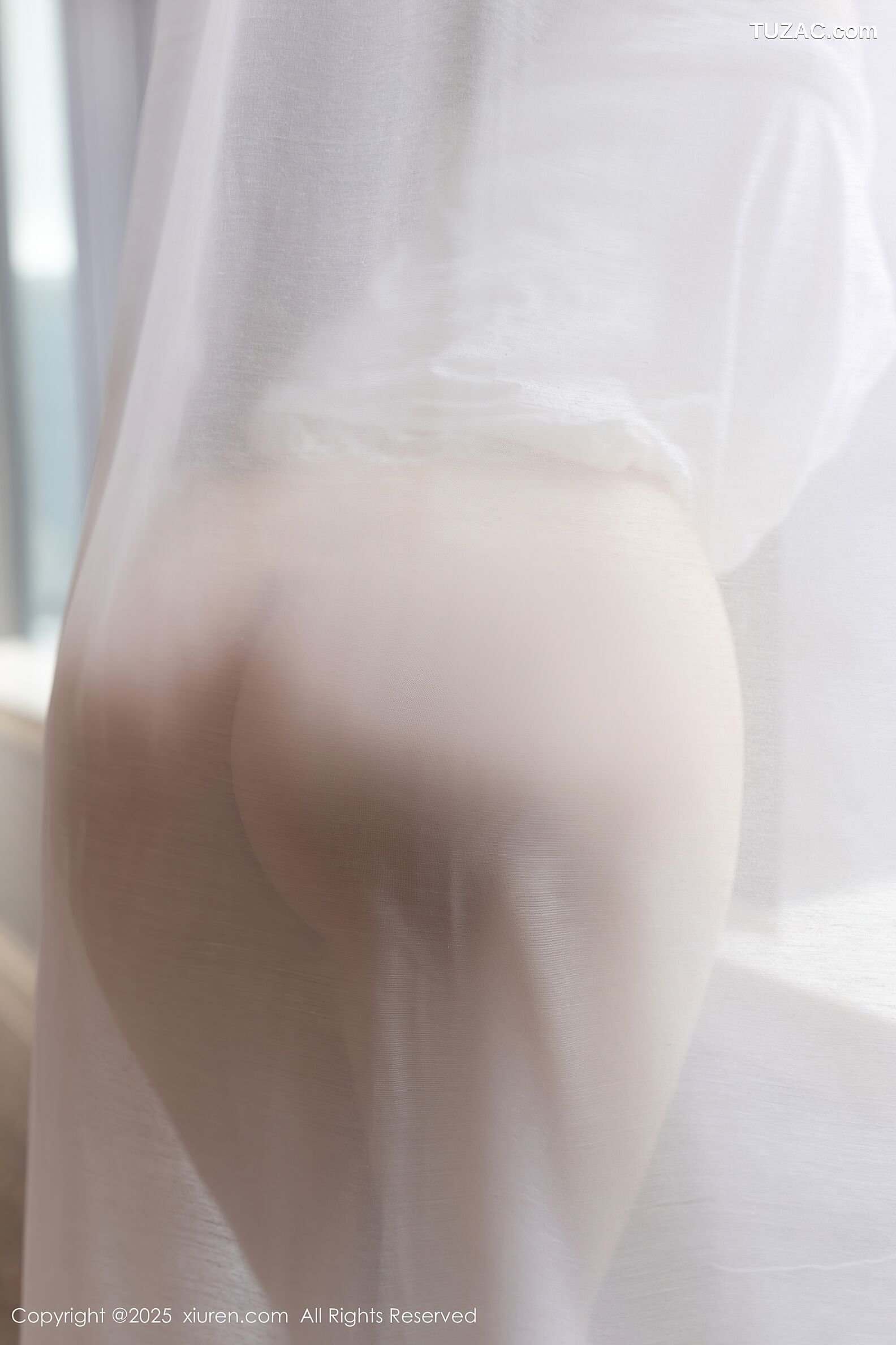 XiuRen秀人网-10445-鱼子酱Fish-白色连衣裙白色内衣-2025.06.20