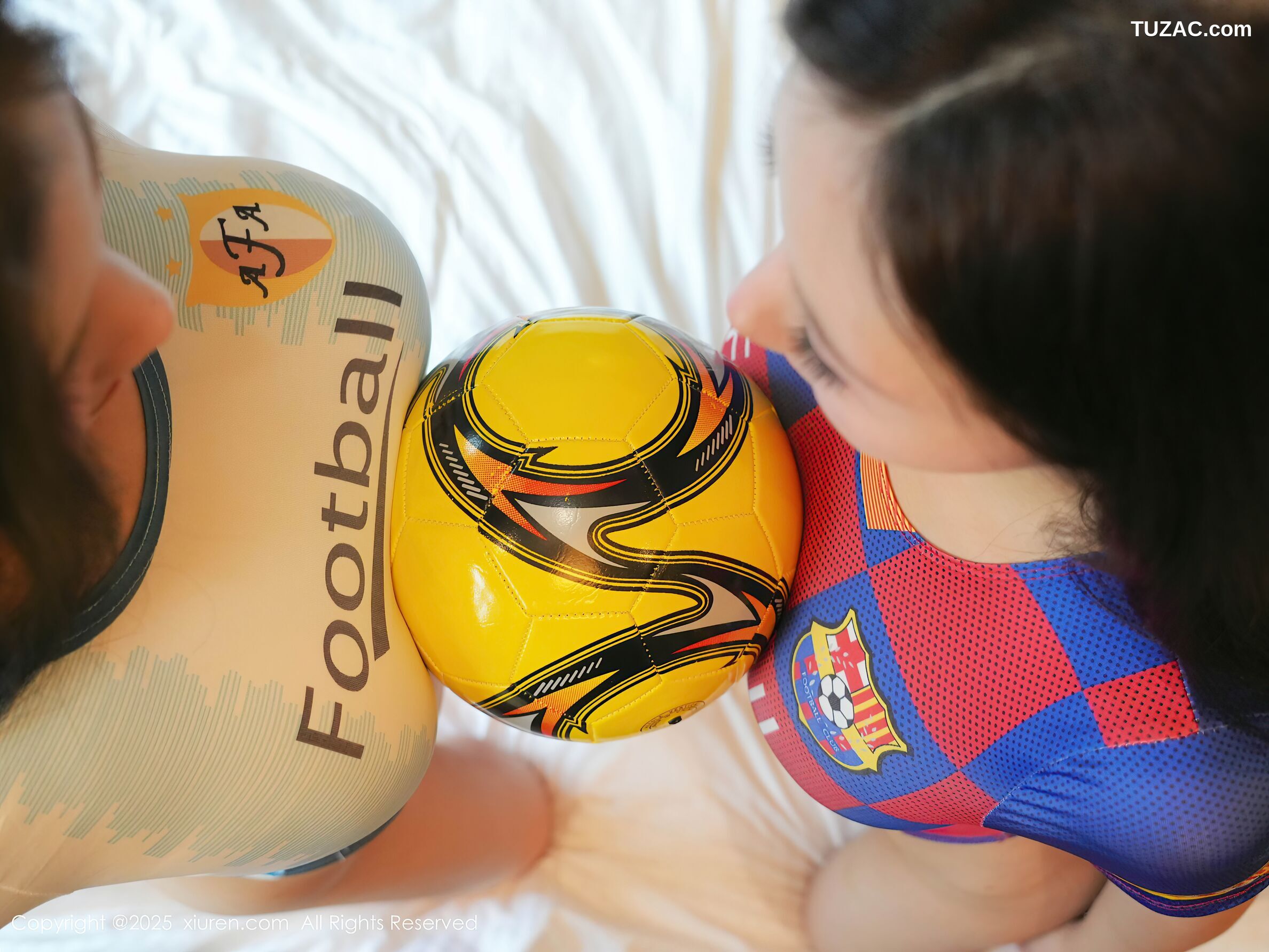 XiuRen秀人网-10447-金允希Yuki-性感爆乳足球宝贝姐妹花-2025.06.23