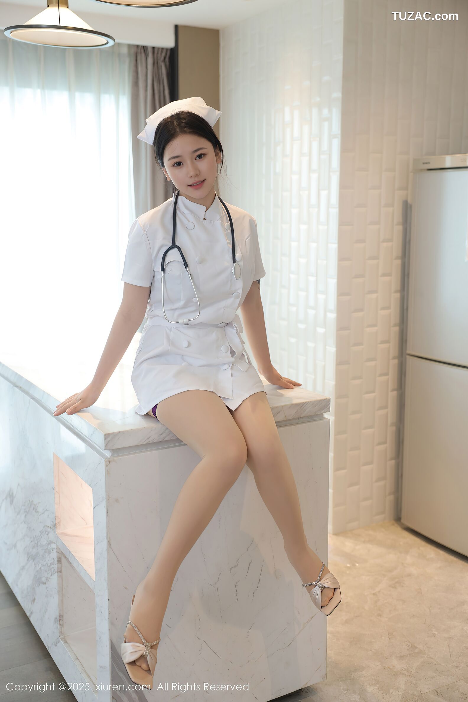 XiuRen秀人网-10465-林嘉馨-白色护士制服紫色绑带情趣内衣-2025.06.26