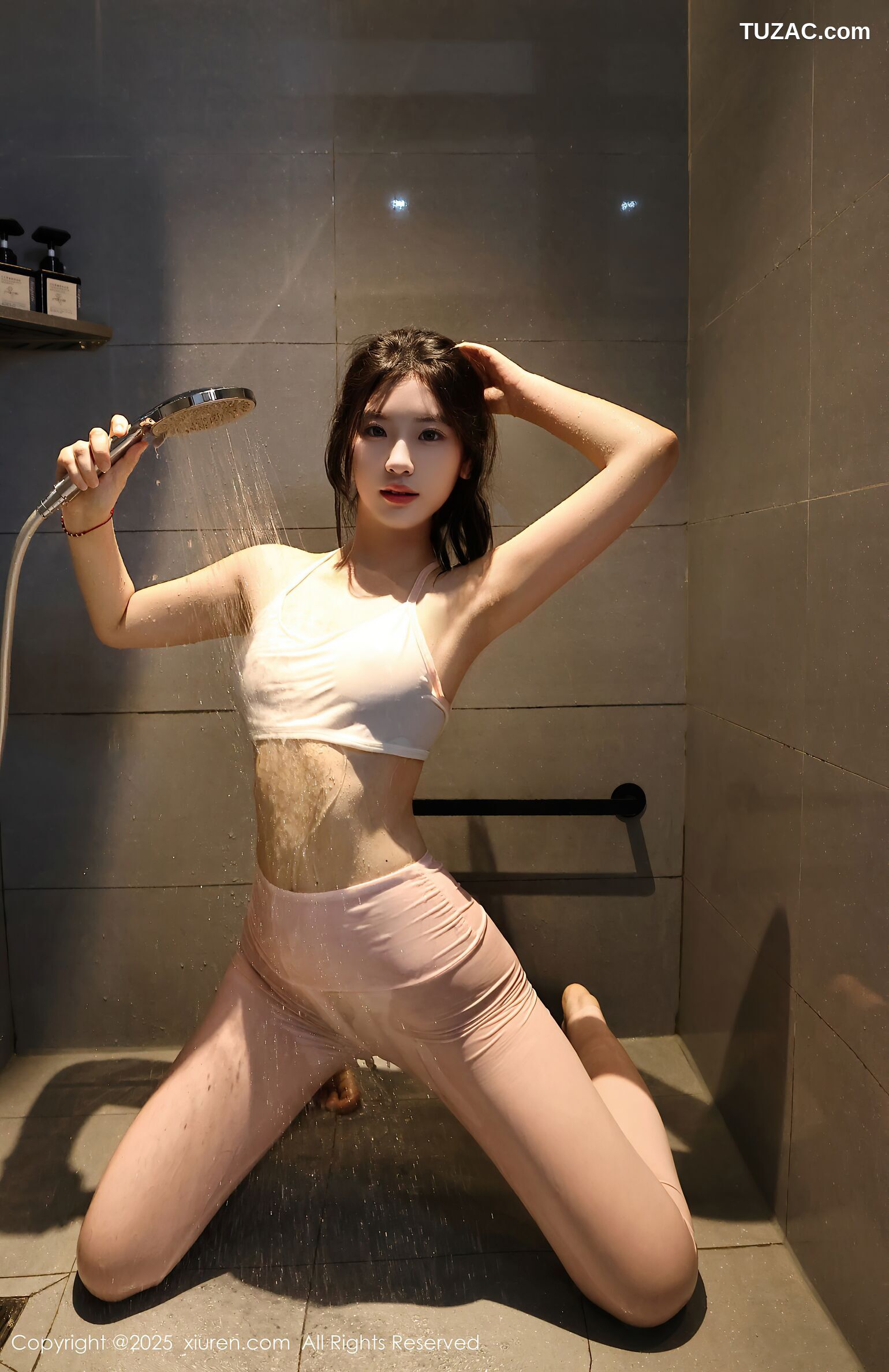 XiuRen秀人网-10474-小芭乐-粉色瑜伽服-2025.06.27