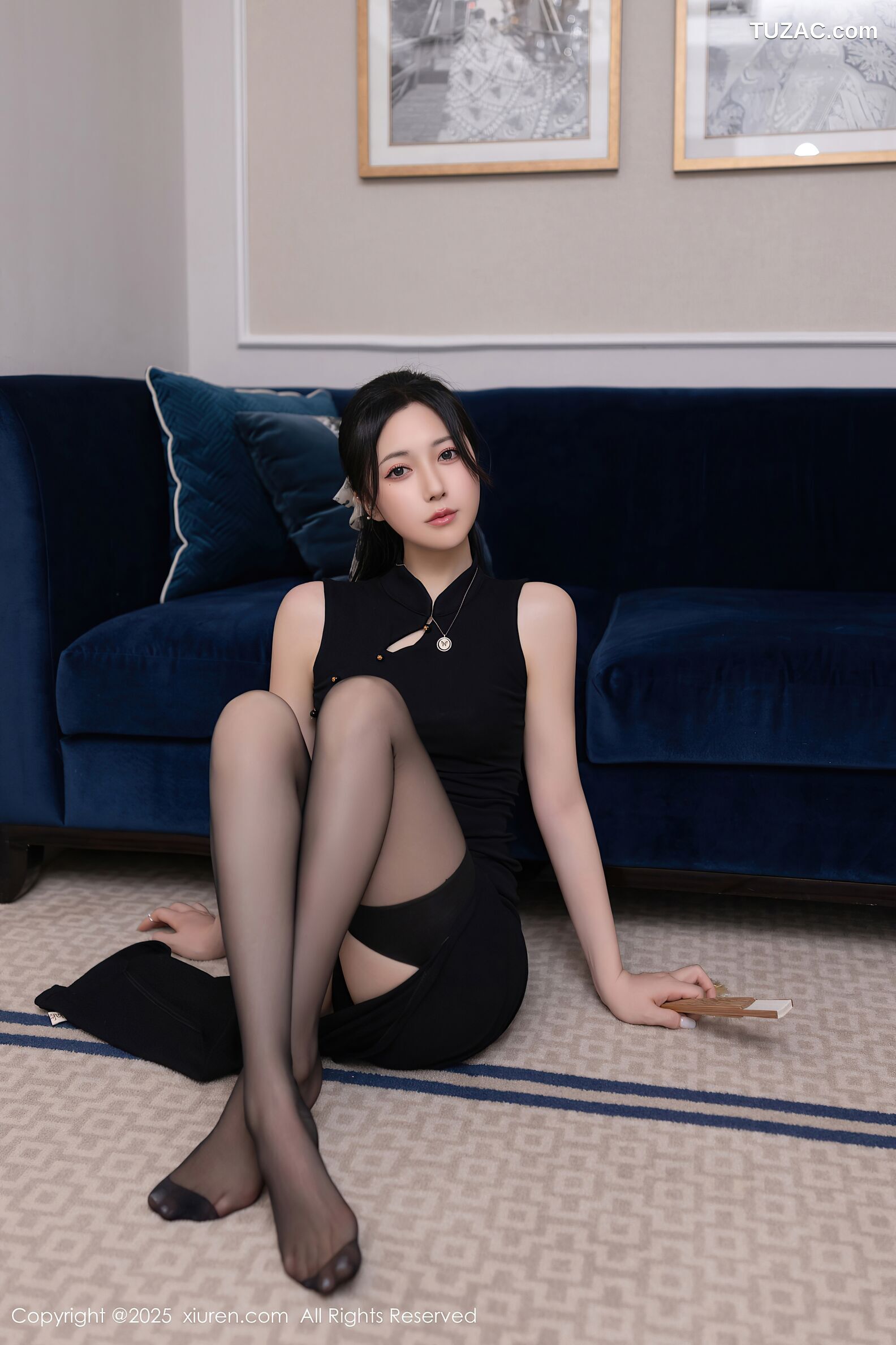 XiuRen秀人网-10480-鱼子酱Fish-印尼旅拍-黑色旗袍黑内衣-2025.06.27