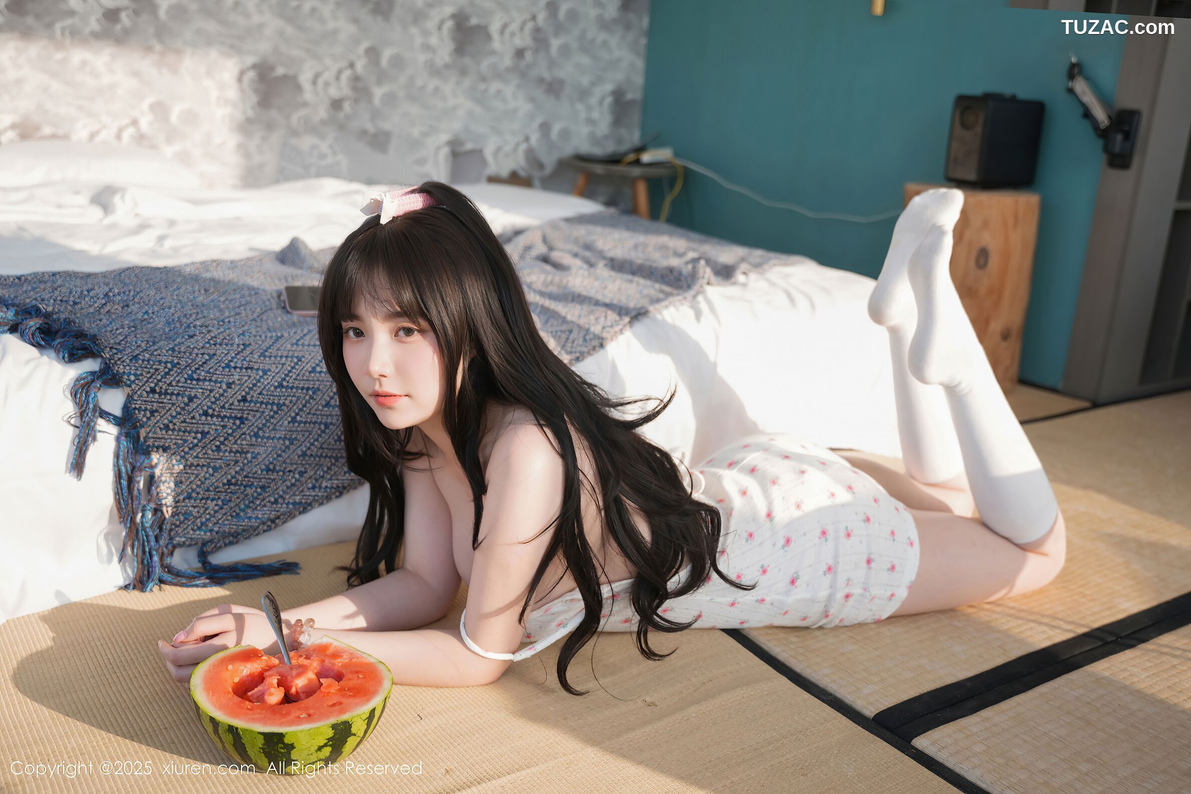 XiuRen秀人网-10483-软情-白色吊带短裙白色丝袜-2025.06.30