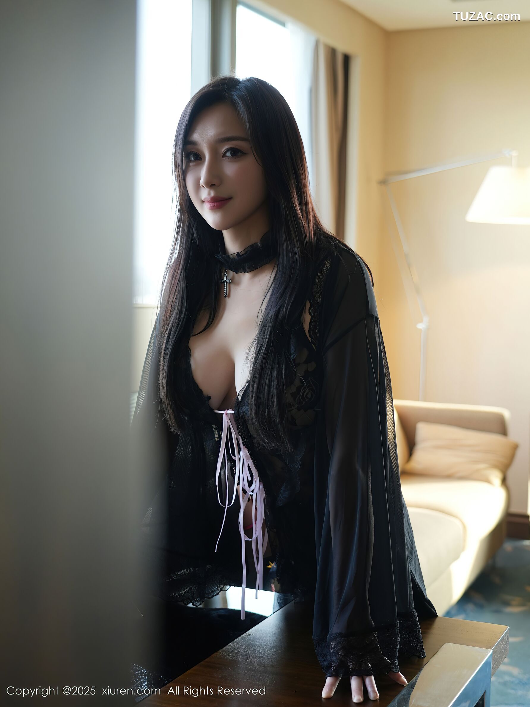 XiuRen秀人网-10490-苏一诺-轻透黑纱睡衣情趣黑蕾丝内衣-2025.07.01