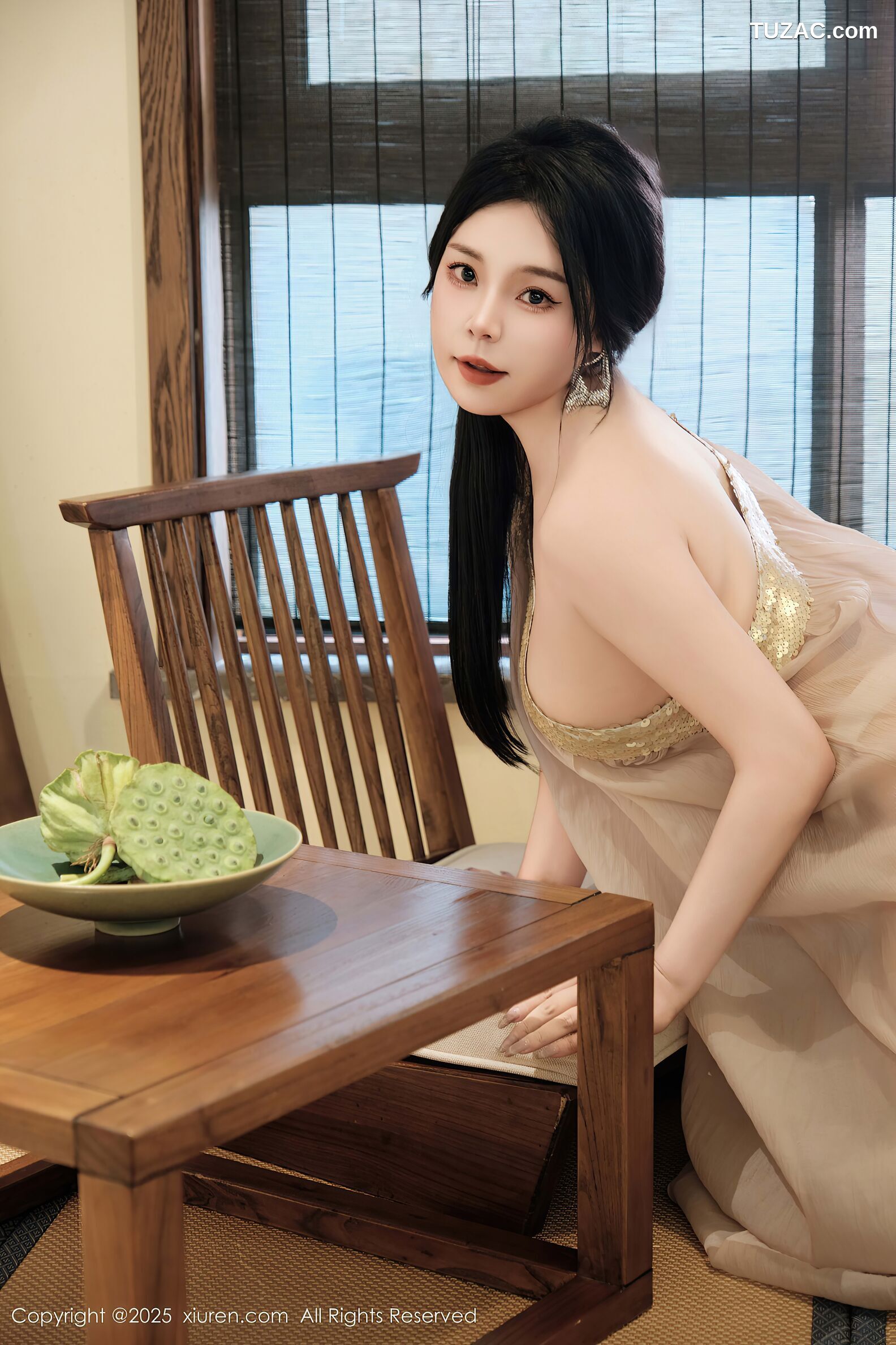 XiuRen秀人网-10500-麦田-肉色轻透薄纱裙爆乳-2025.07.03