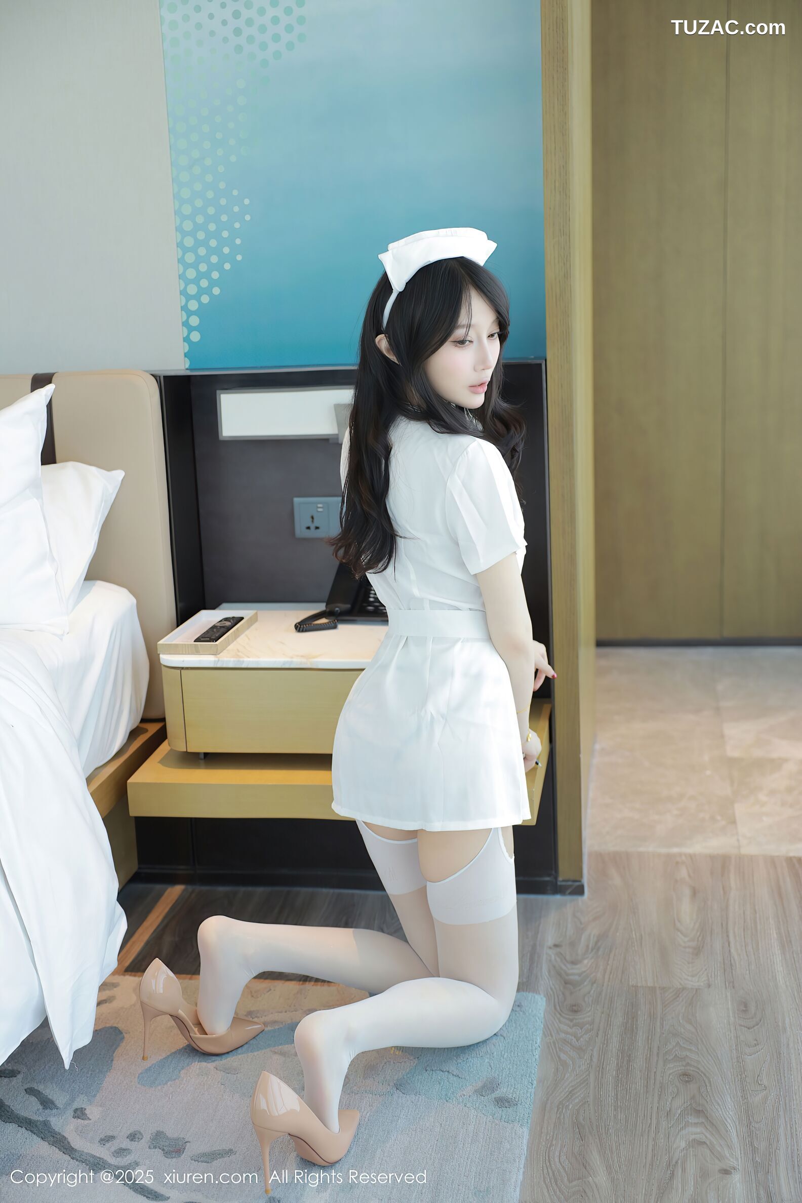XiuRen秀人网-10507-玥儿玥er-白色护士制服白丝-2025.07.04