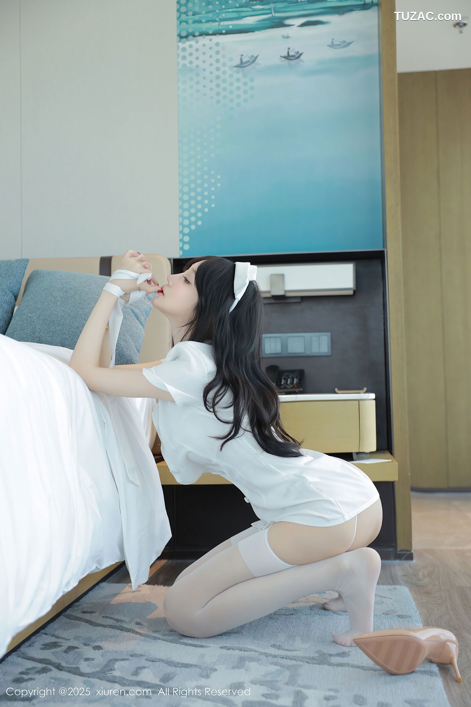 XiuRen秀人网-10507-玥儿玥er-白色护士制服白丝-2025.07.04
