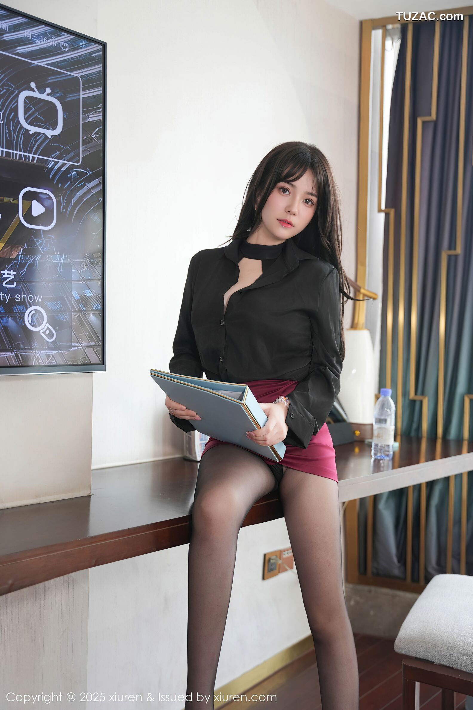 XiuRen秀人网-10527-软情-OL黑衬衫红短裙黑丝-2025.07.09