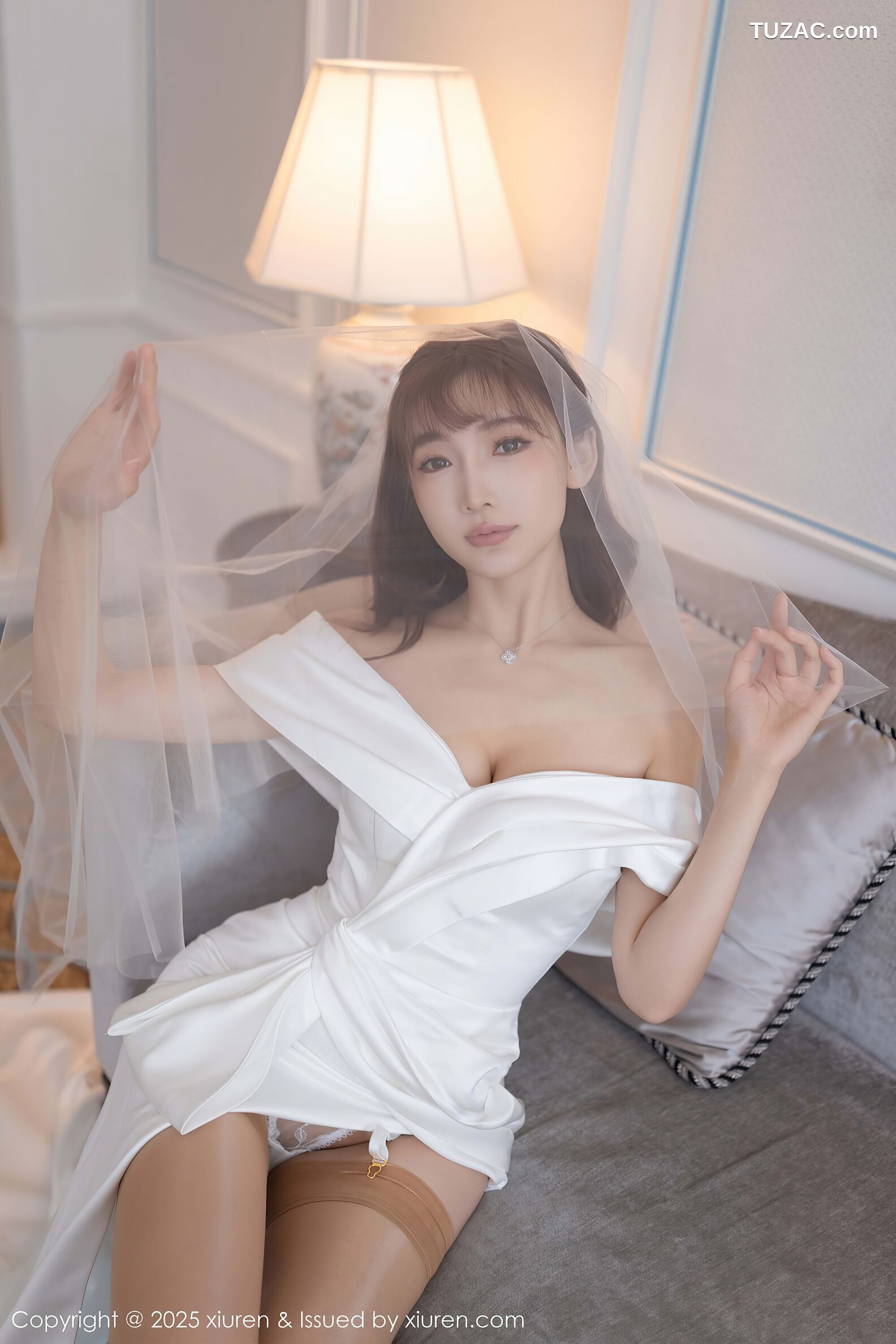 XiuRen秀人网-10535-陆萱萱-白色蕾丝情趣婚纱-2025.07.10