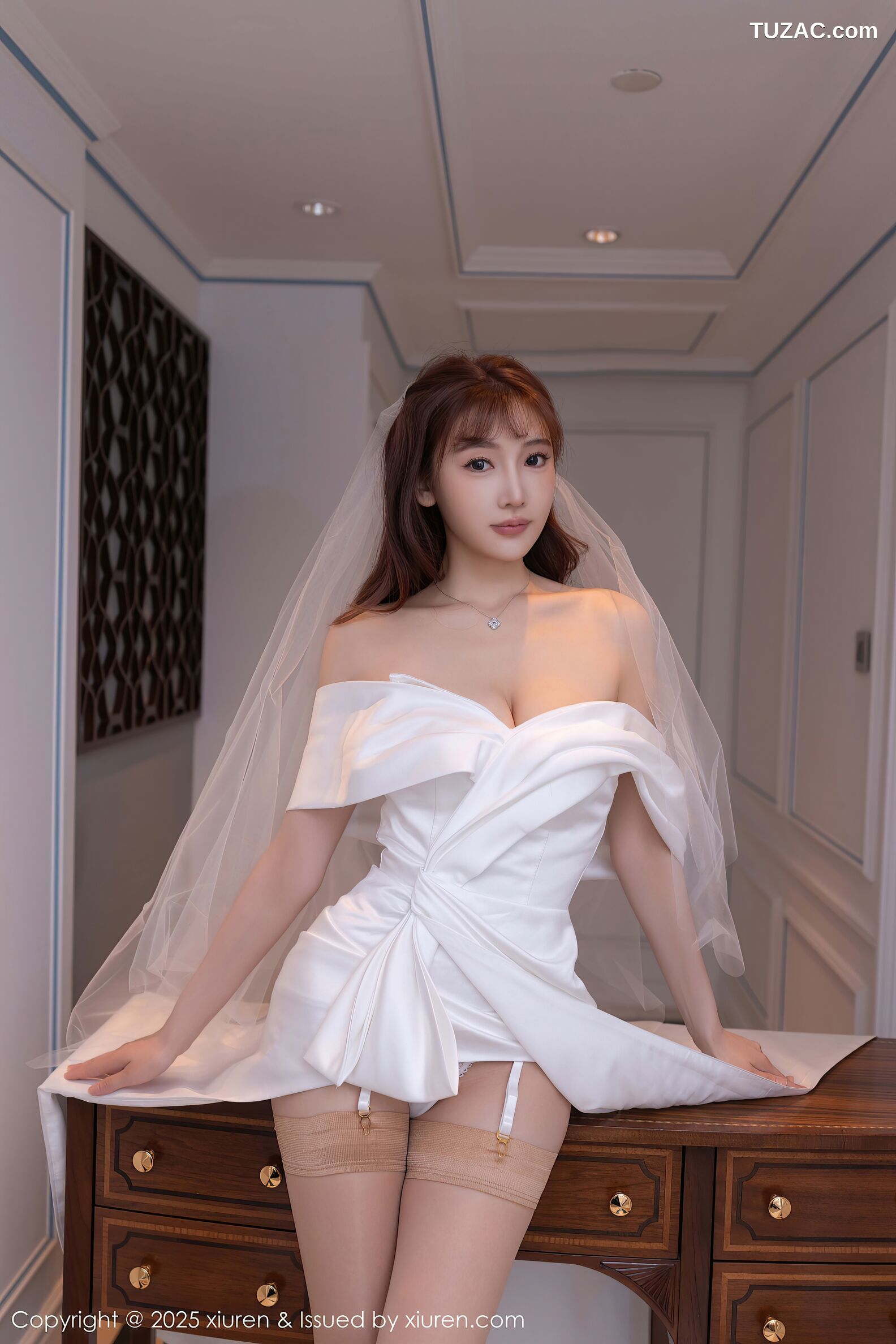 XiuRen秀人网-10535-陆萱萱-白色蕾丝情趣婚纱-2025.07.10