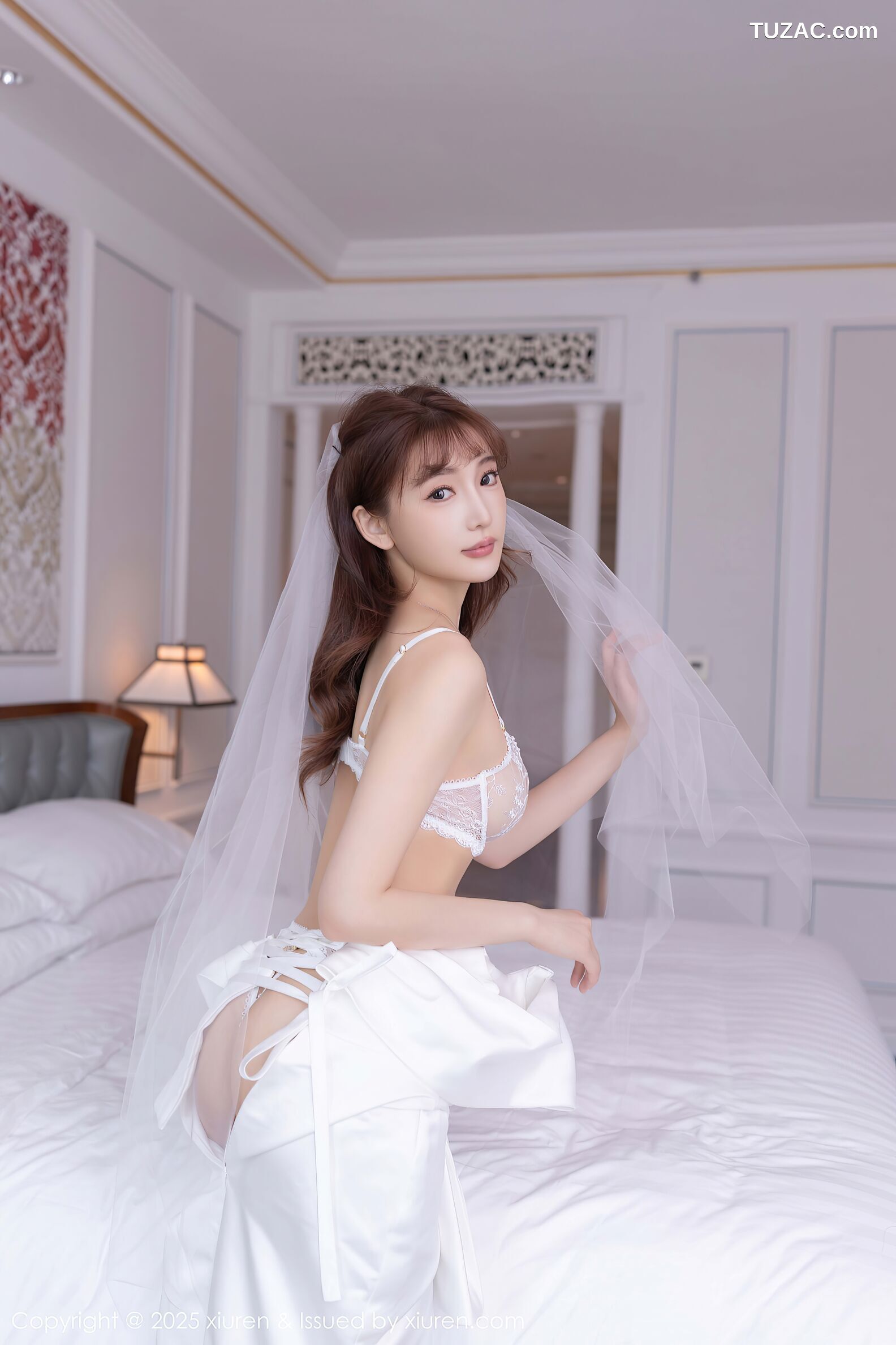 XiuRen秀人网-10535-陆萱萱-白色蕾丝情趣婚纱-2025.07.10