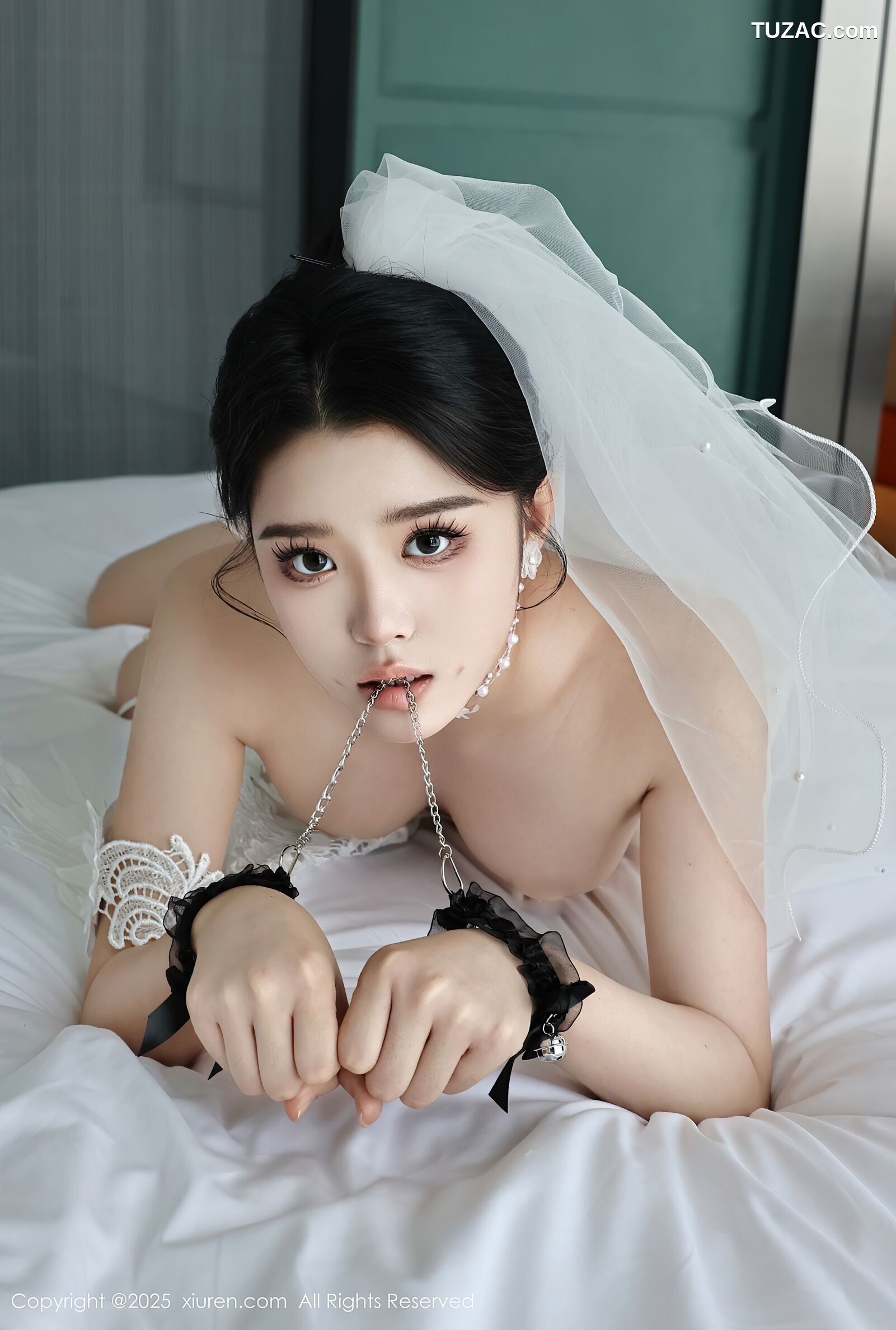 XiuRen秀人网-10559-糯梨子-情趣白色婚纱-2025.07.18