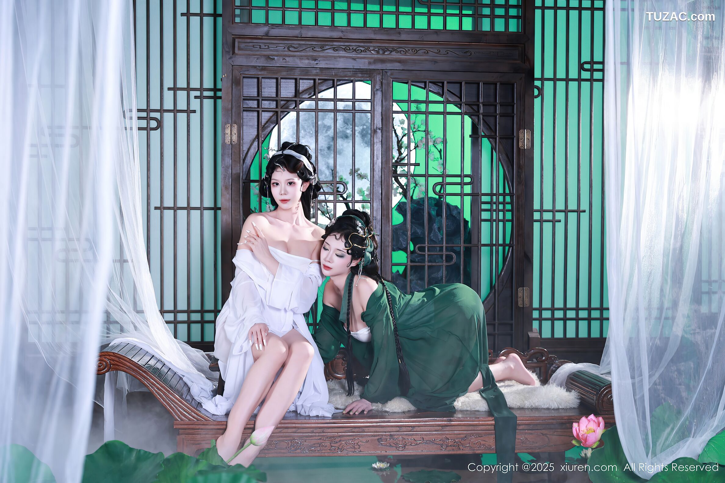 XiuRen秀人网-10561-南乔-玫瑰我爱你-古风姐妹花《青蛇》主题-2025.07.18