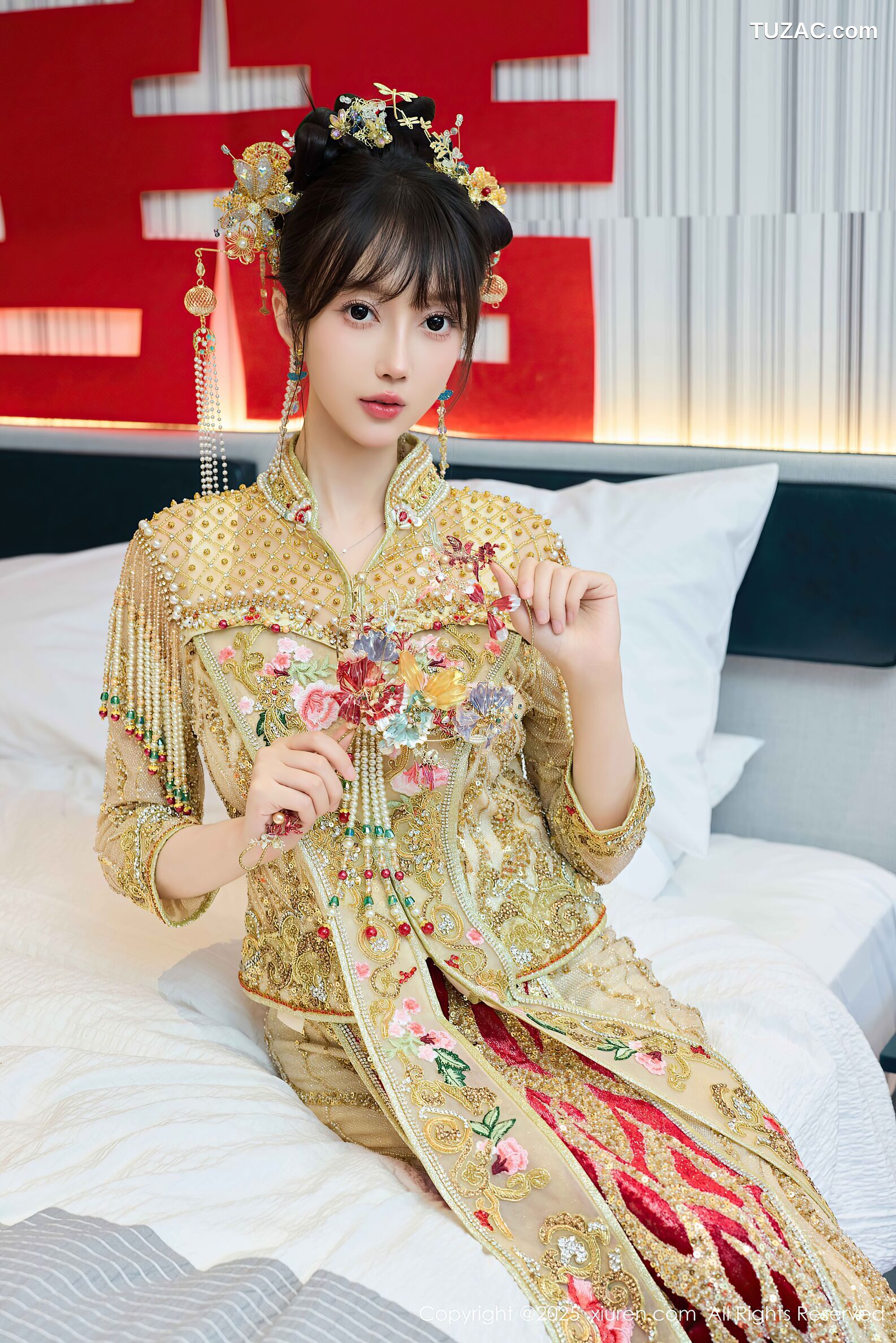 XiuRen秀人网-10567-玥儿玥er-金色新娘装诱惑-2025.07.21