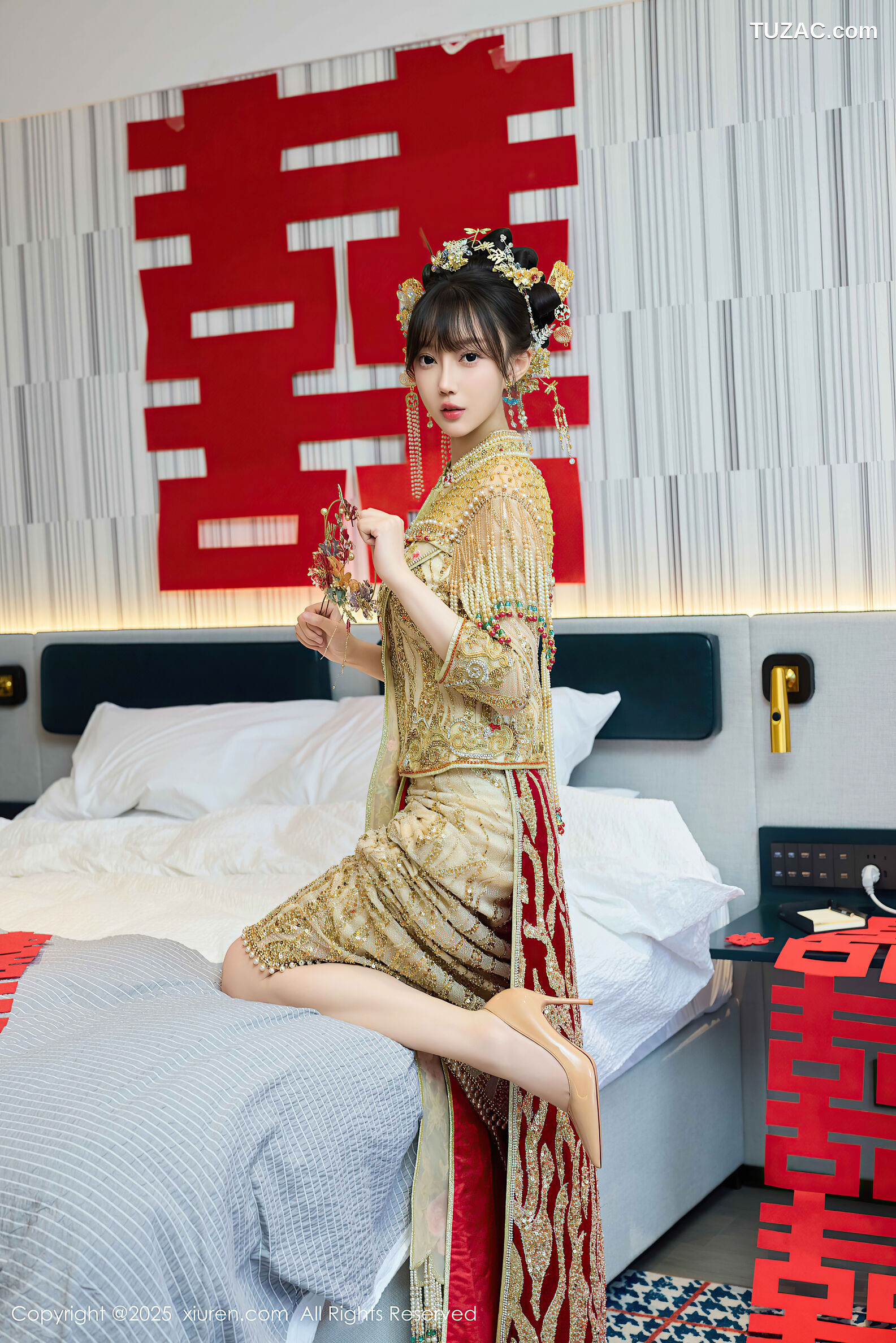 XiuRen秀人网-10567-玥儿玥er-金色新娘装诱惑-2025.07.21