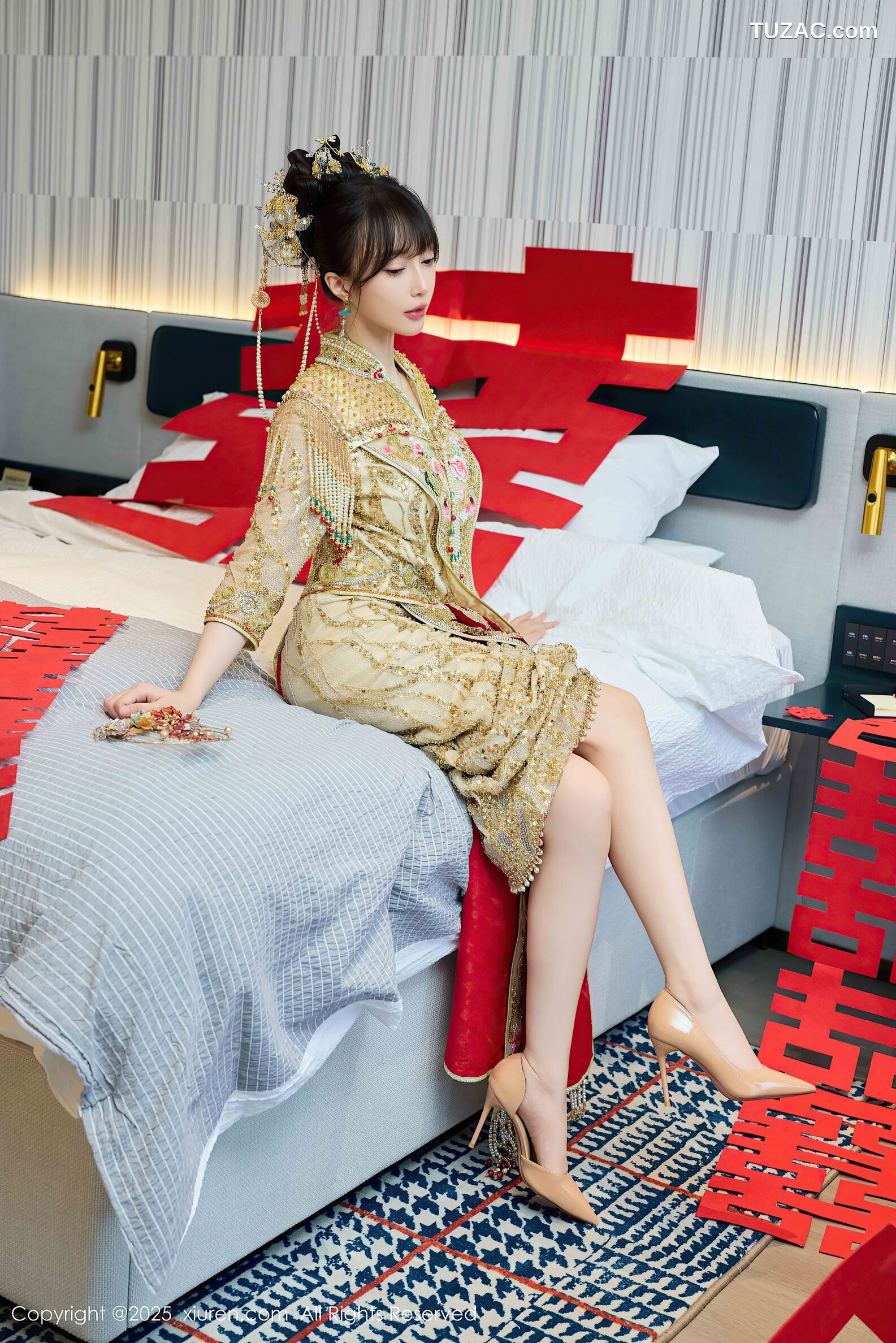 XiuRen秀人网-10567-玥儿玥er-金色新娘装诱惑-2025.07.21