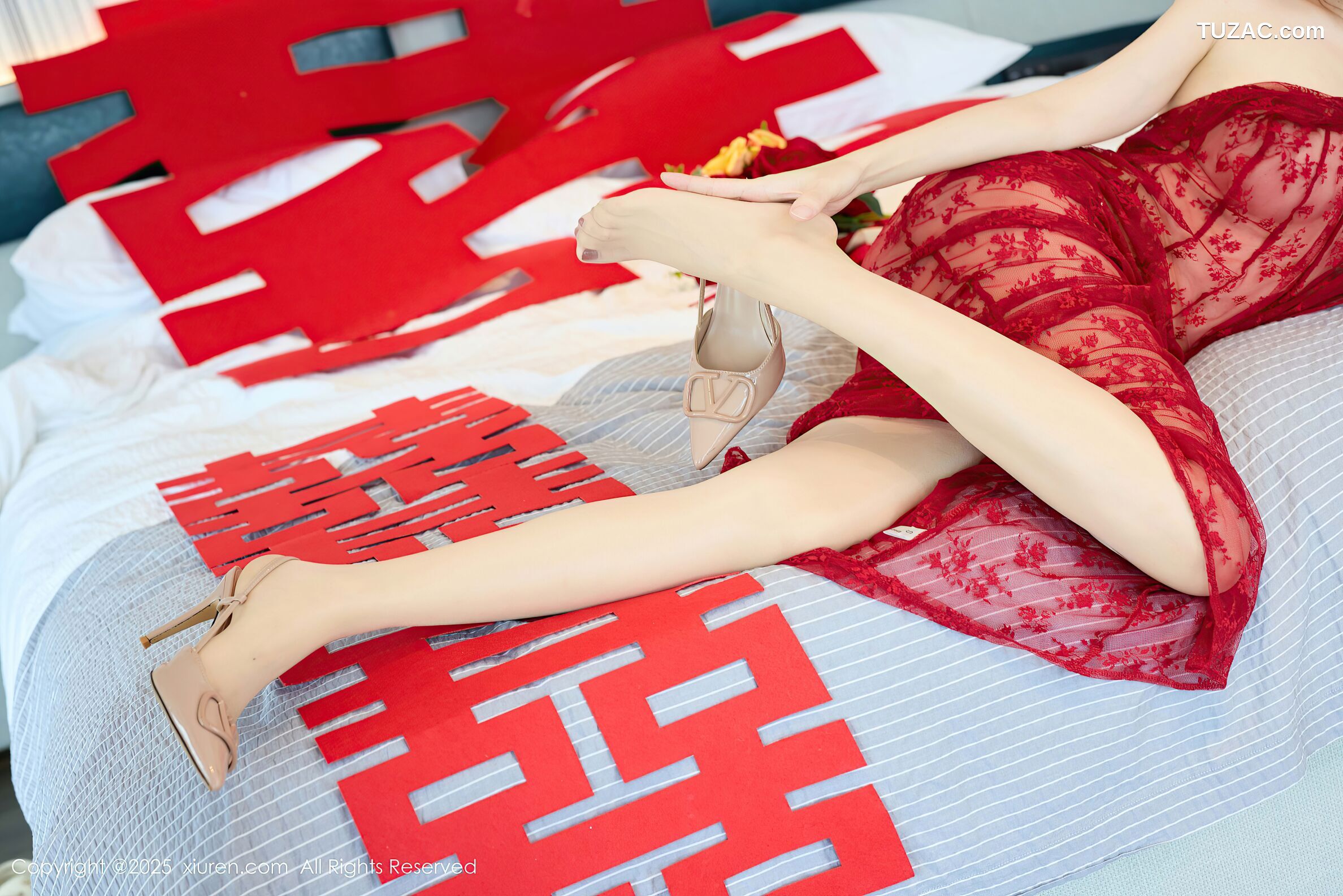 XiuRen秀人网-10578-尹甜甜-红色透视新娘装爆乳-2025.07.24