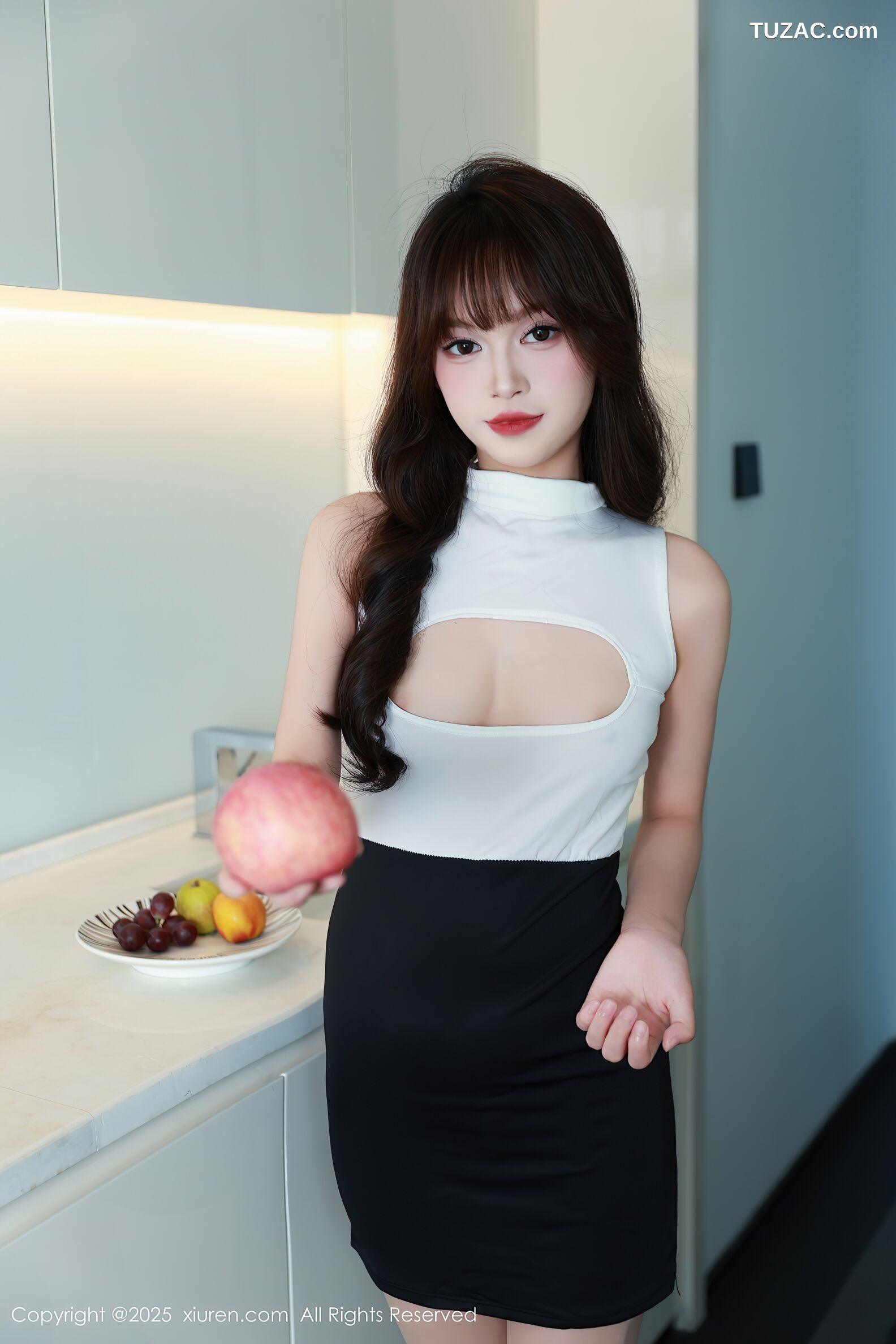 XiuRen秀人网-10590-糯咪-情趣背心爆乳牛仔短裤短裙-2025.07.28