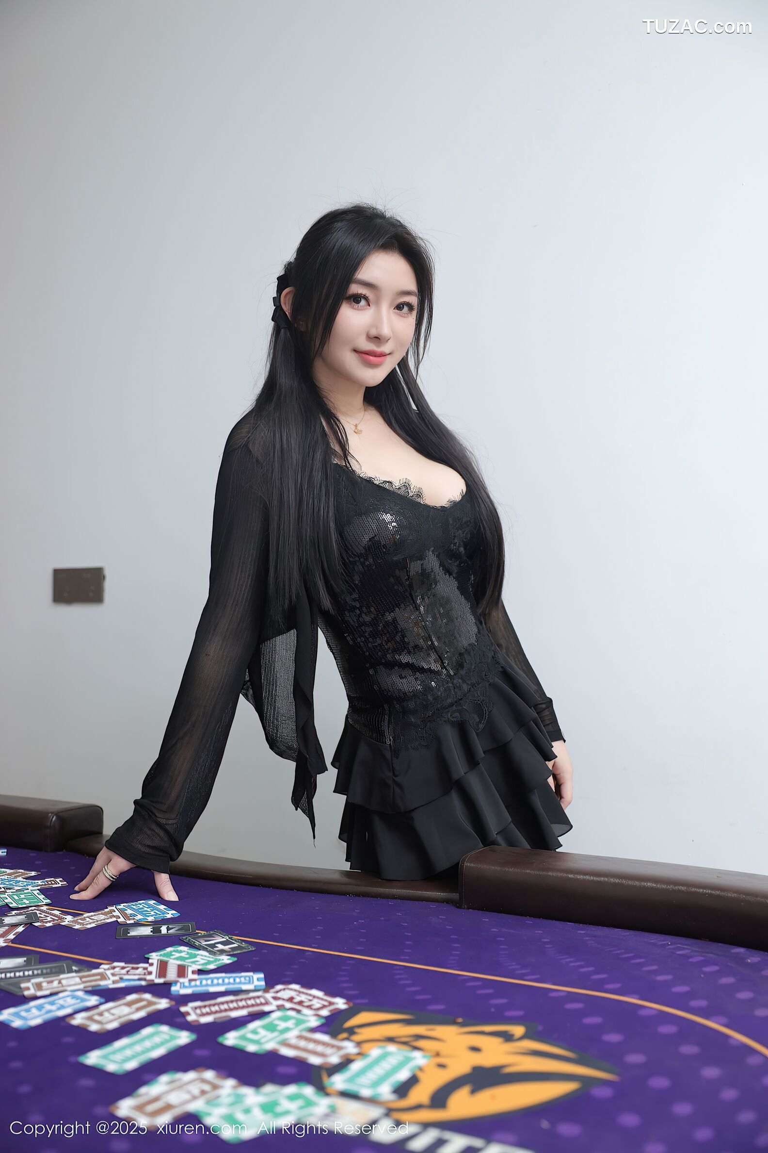 XiuRen秀人网-10592-苏一诺-黑色蕾丝连衣裙荷官红色吊袜带-2025.07.28
