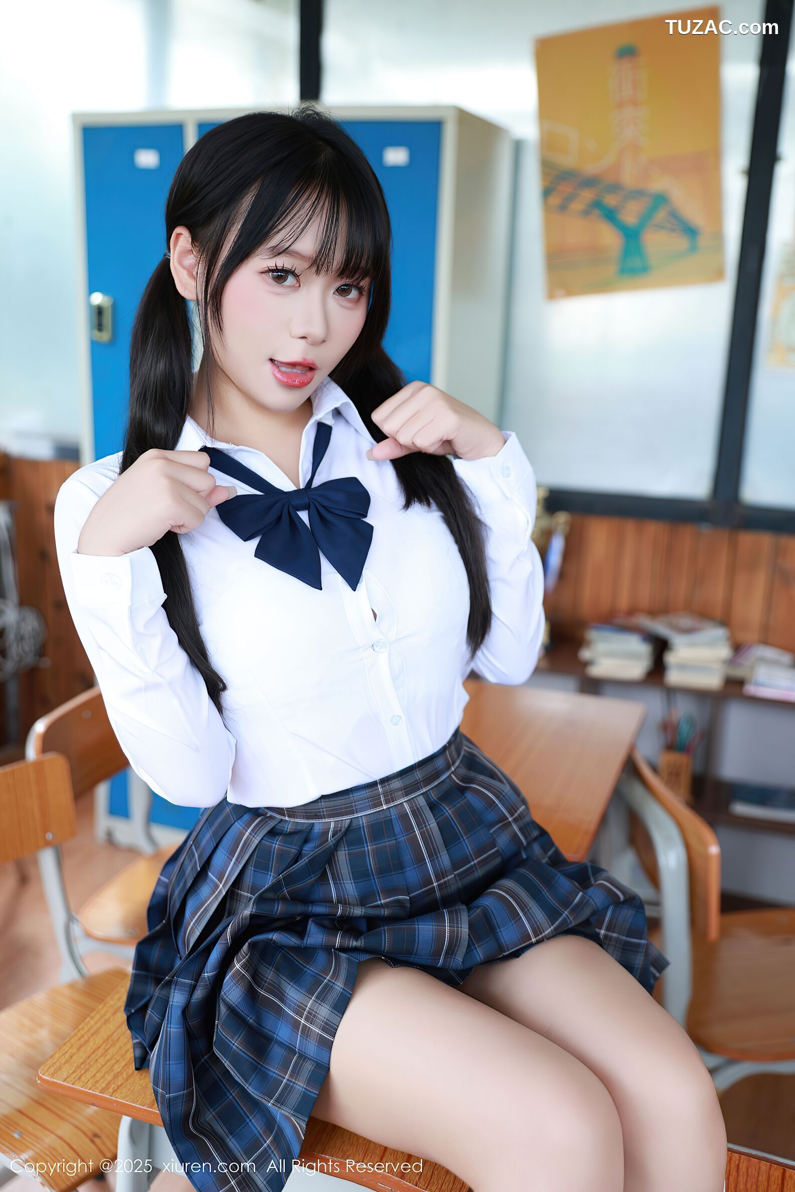 XiuRen秀人网-10602-水泽-JK制服白色丝袜-2025.07.31
