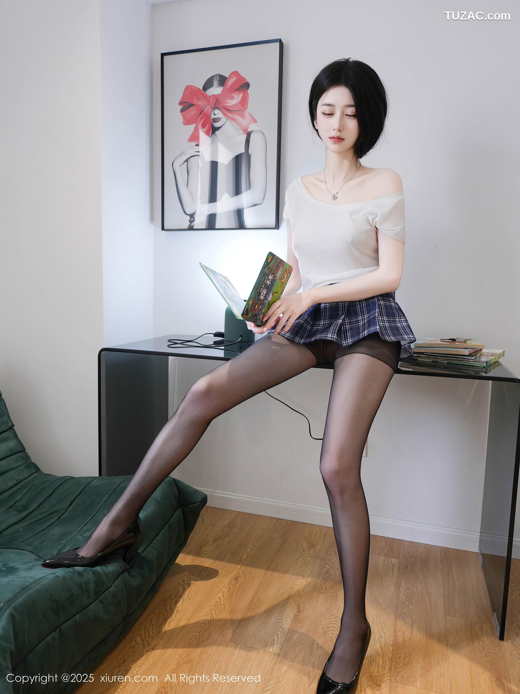 XiuRen秀人网-10613-白小蝶-白T深蓝格子短裙黑丝-2025.08.01
