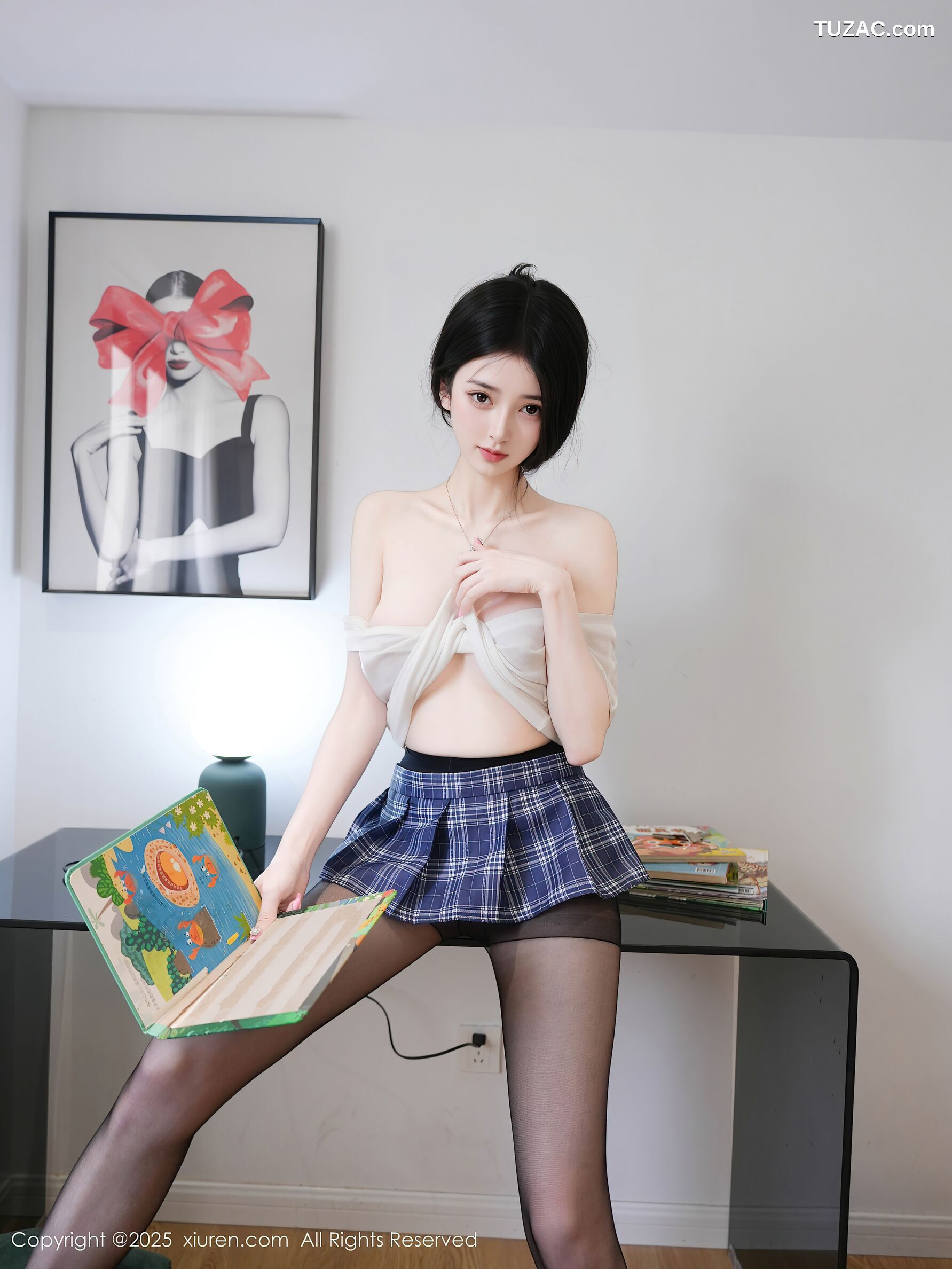 XiuRen秀人网-10613-白小蝶-白T深蓝格子短裙黑丝-2025.08.01