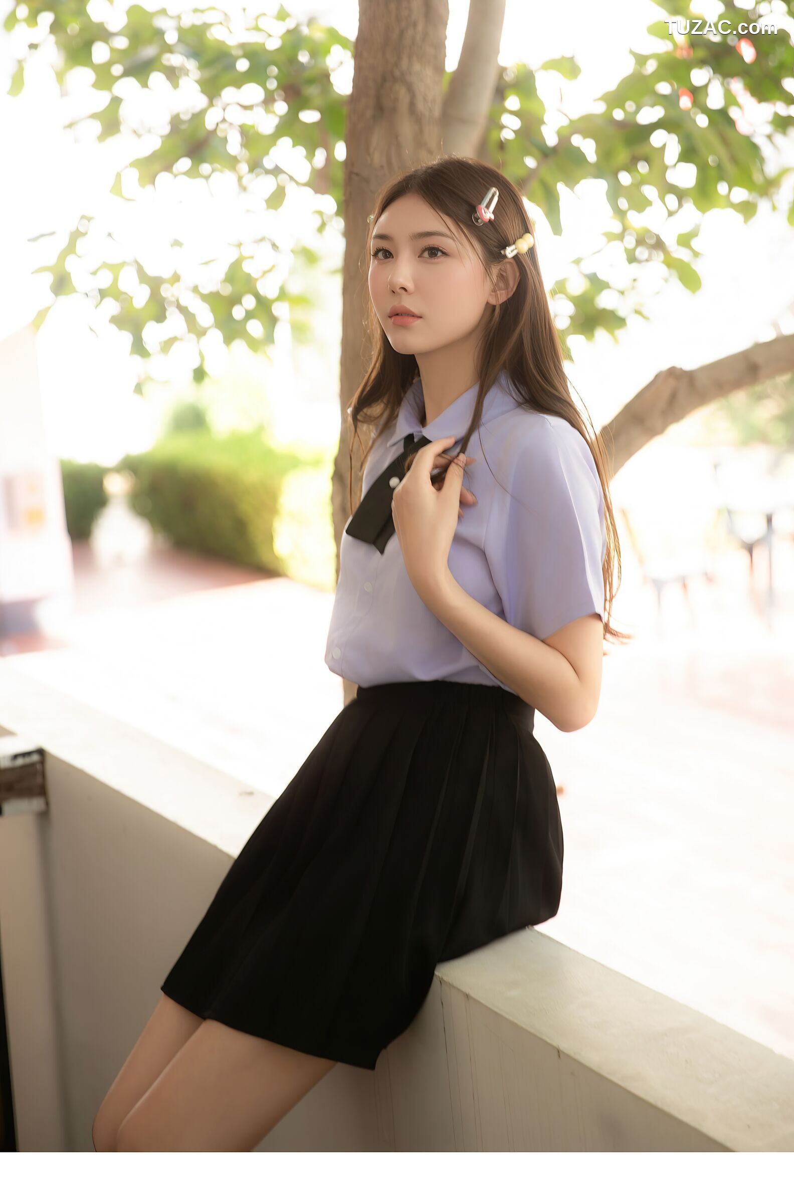 XiuRen秀人网-10622-悦兮-JK蓝色衬衣黑色短裙-2025.08.05