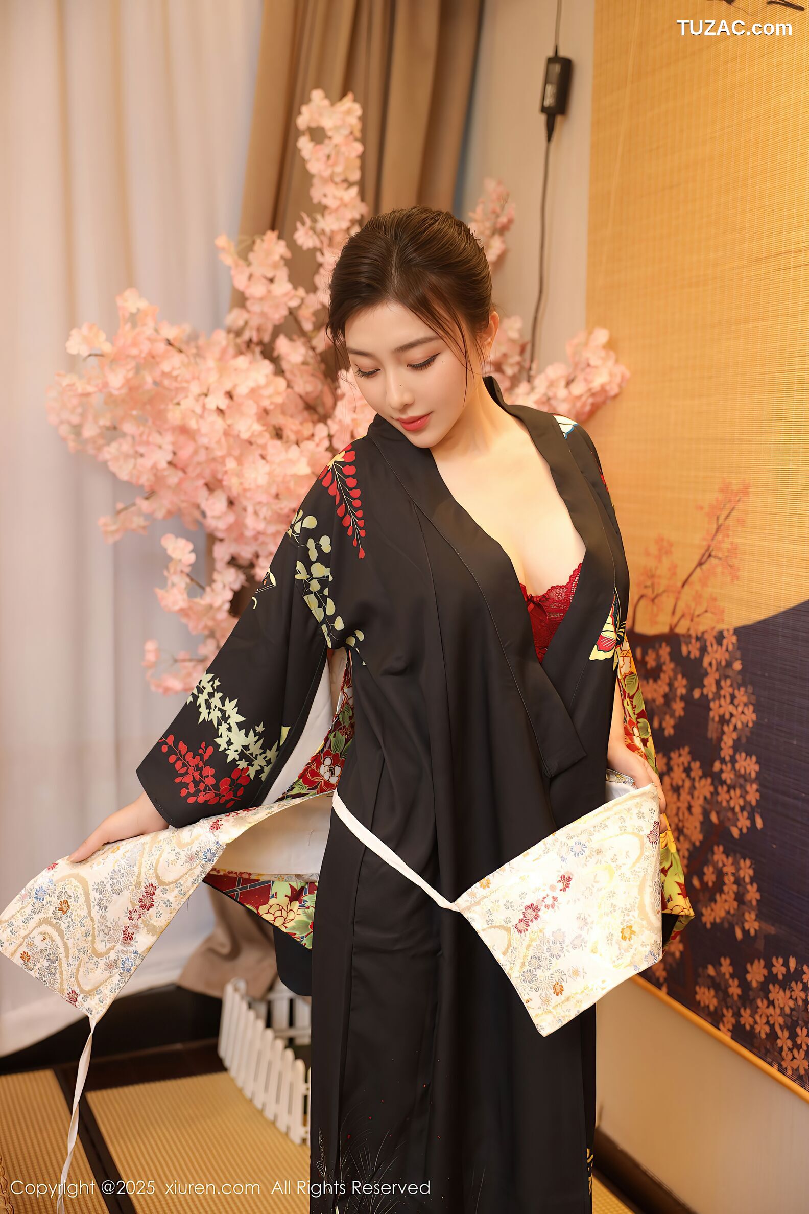 XiuRen秀人网-10627-苏一诺-黑色和服红色内衣-2025.08.07