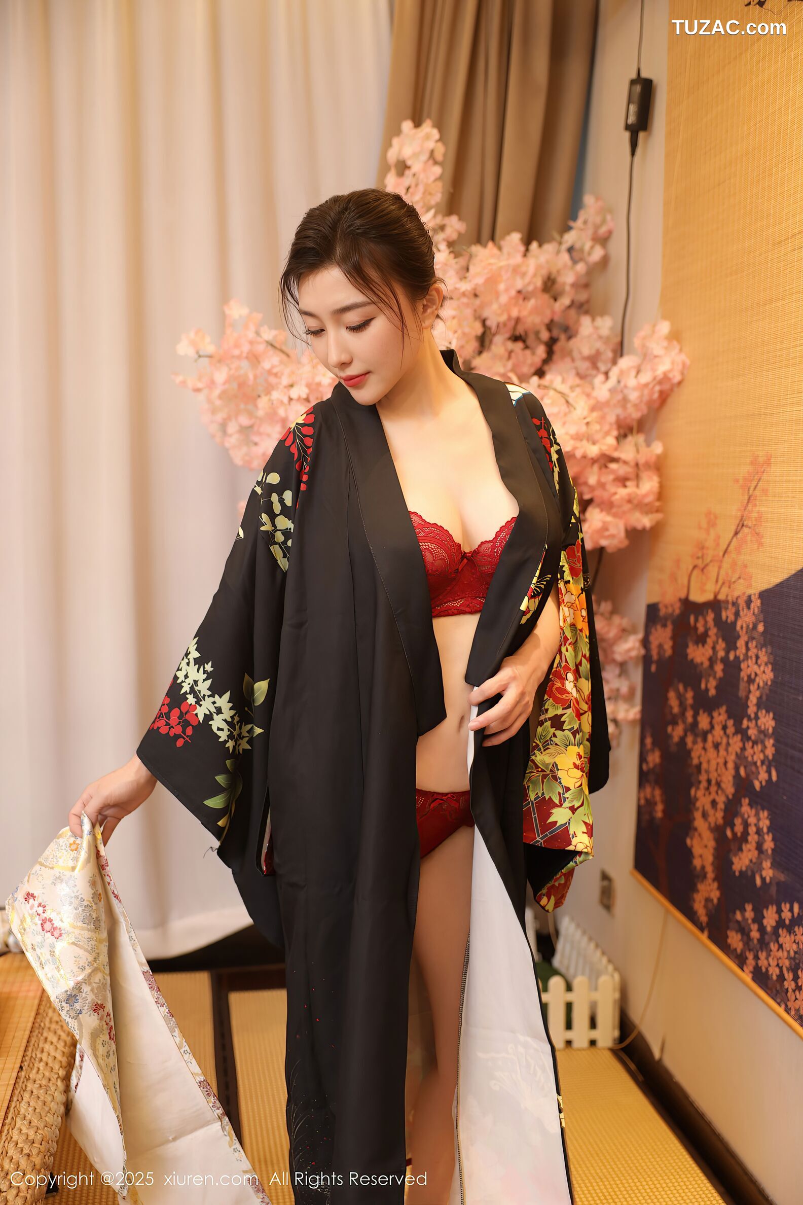 XiuRen秀人网-10627-苏一诺-黑色和服红色内衣-2025.08.07